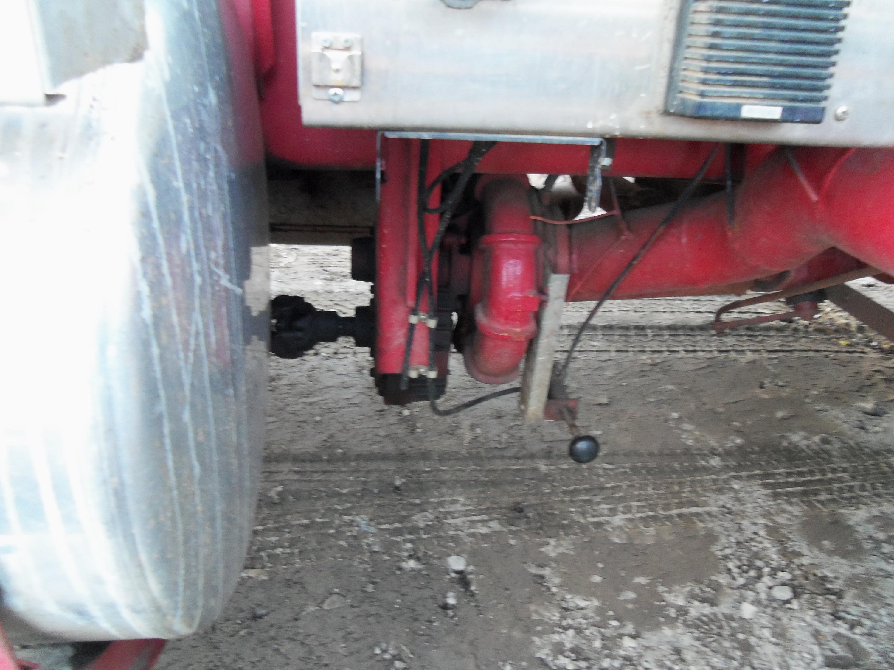 1990 Custom Fire Freightliner Pumper Tanker - image 13
