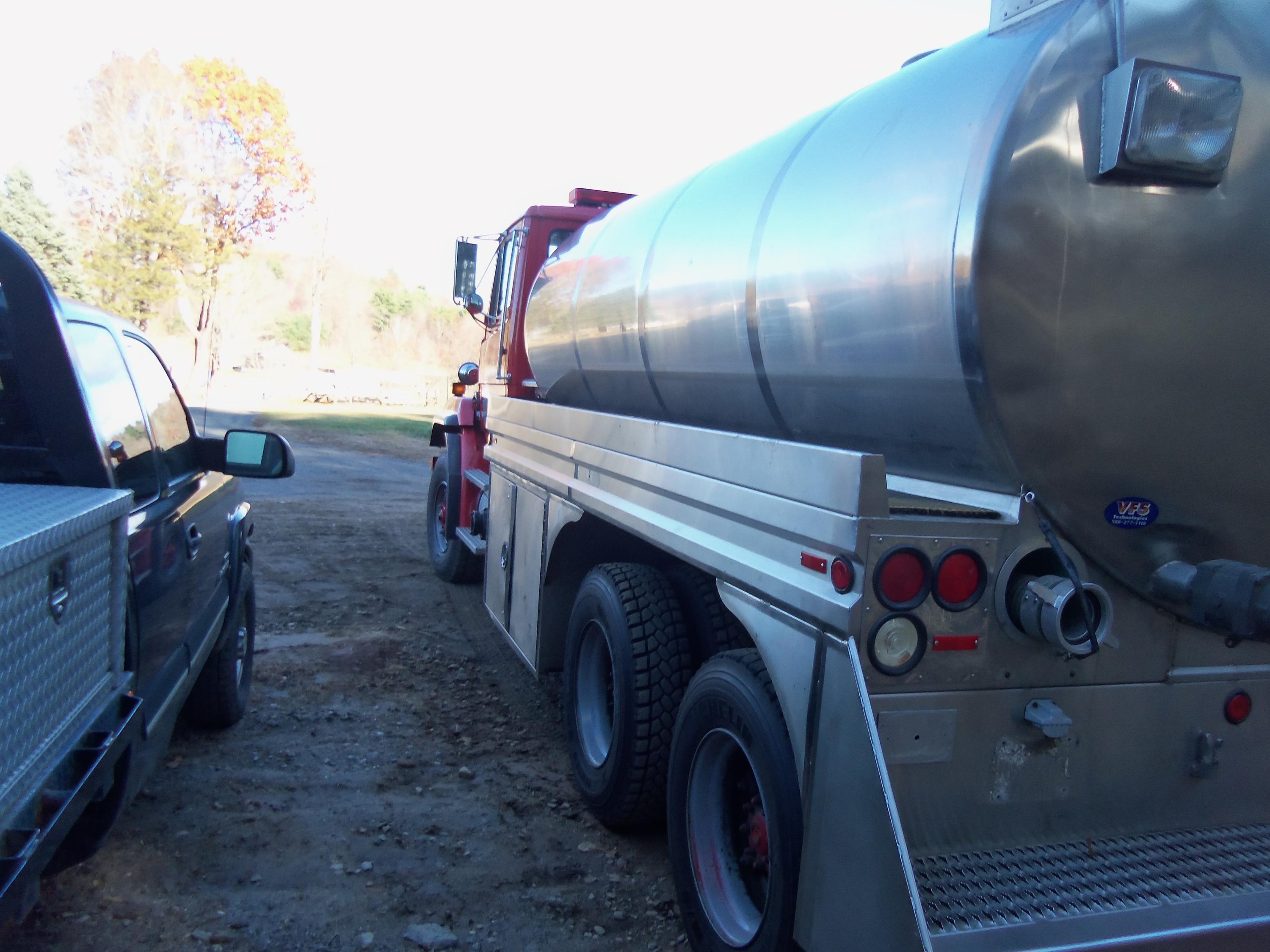 1990 Custom Fire Freightliner Pumper Tanker - image 9