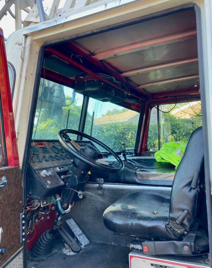 1992 Spartan Fire Truck — photo 6