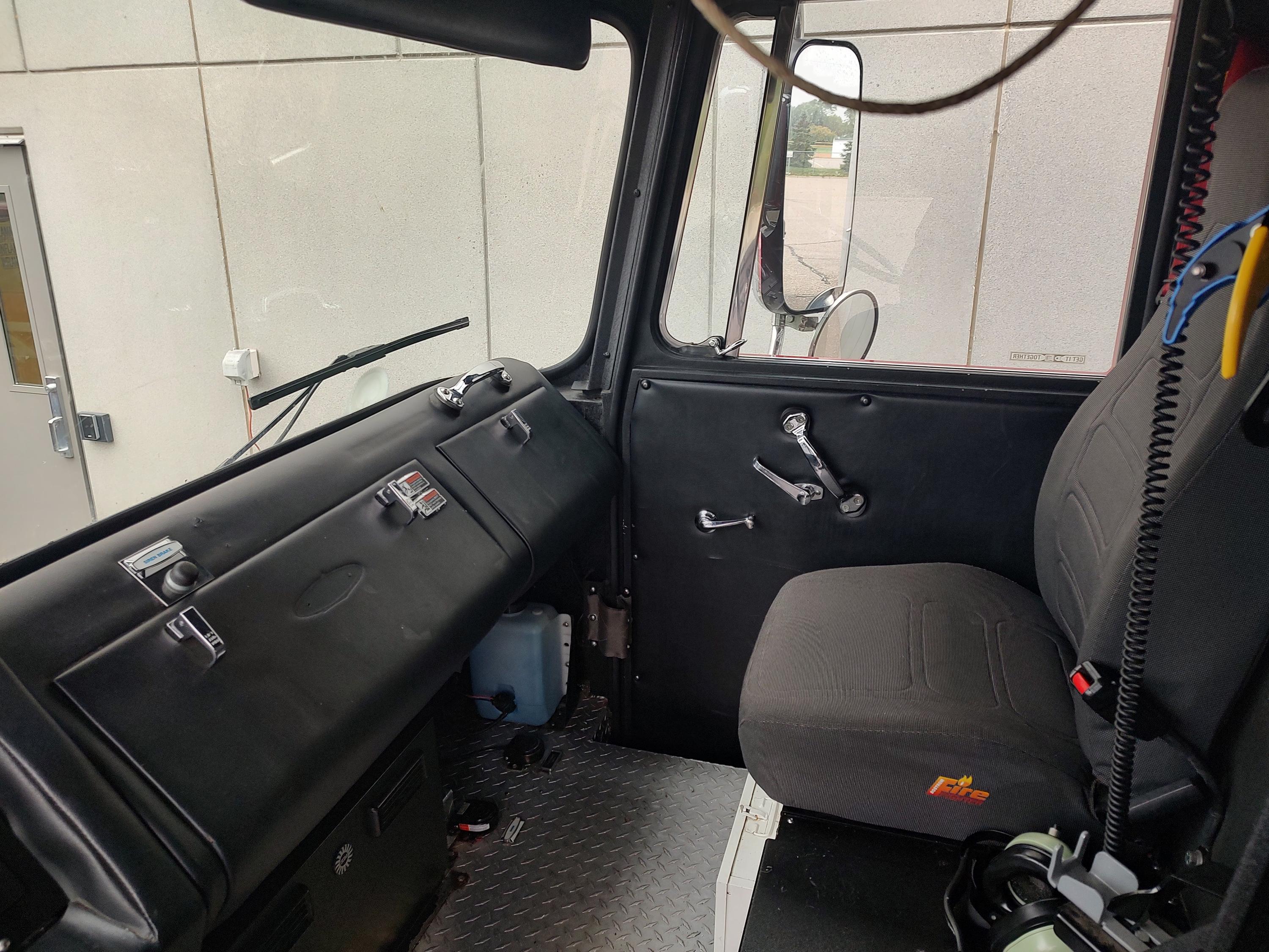 1990 Pierce Arrow 105' Quint - image 12