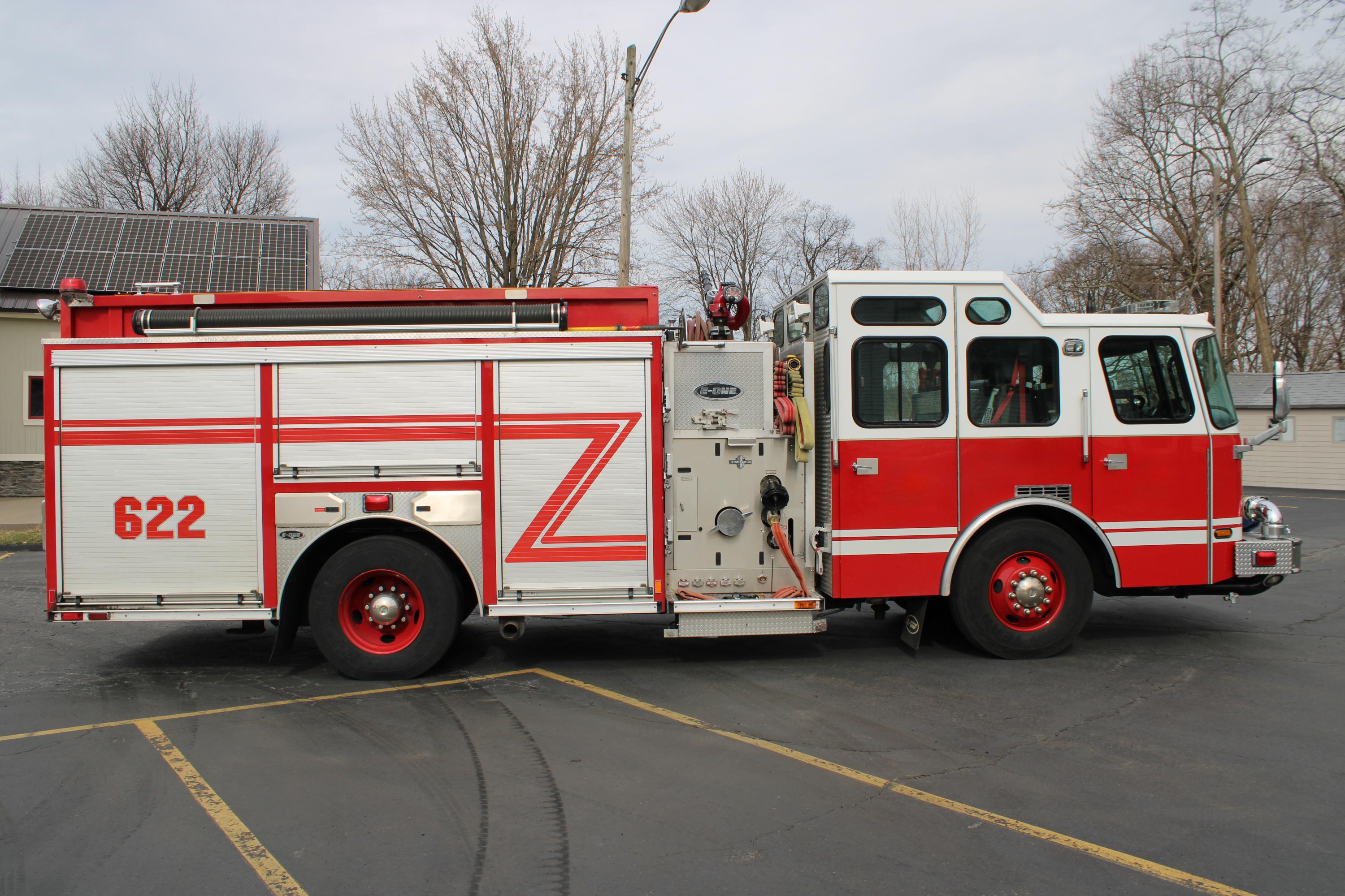 2010 E-One Typhoon/Tradition - image 6