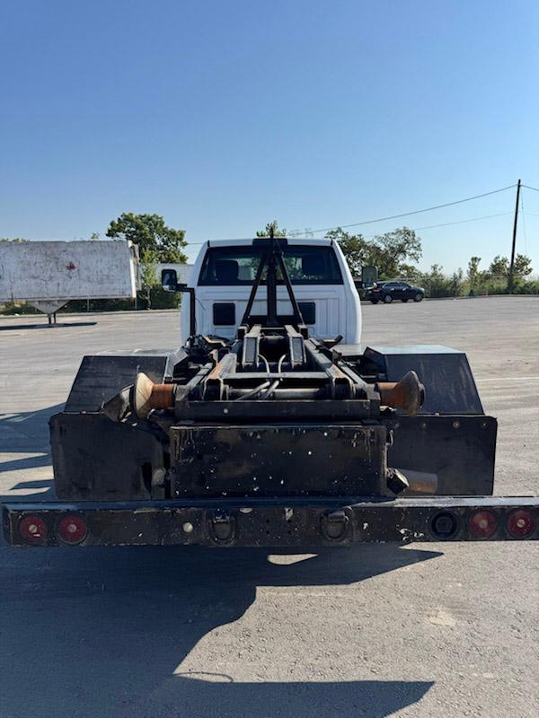 2018 Ram 5500 Hooklift - image 5