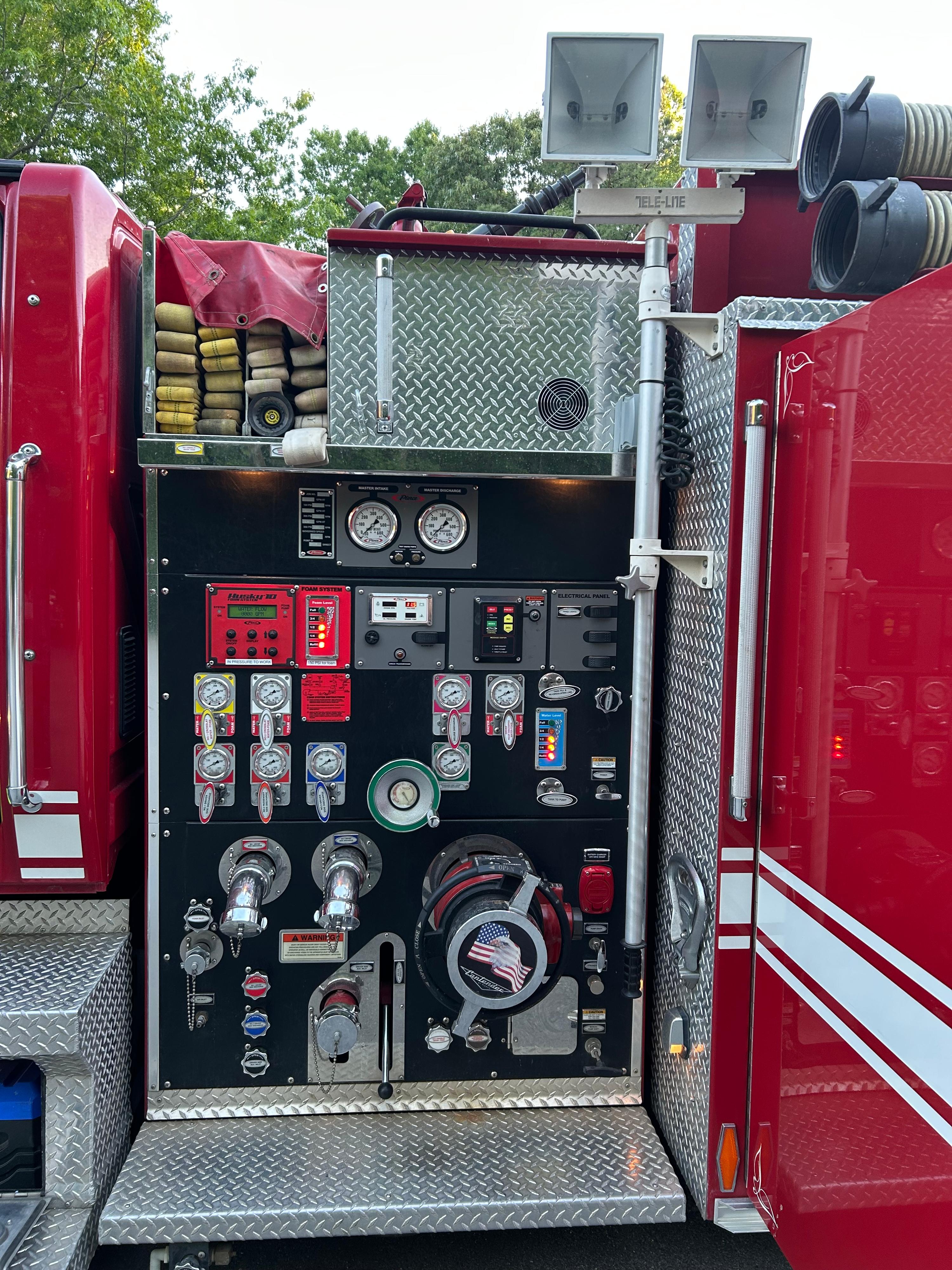 2006 Pierce International Pumper - image 9