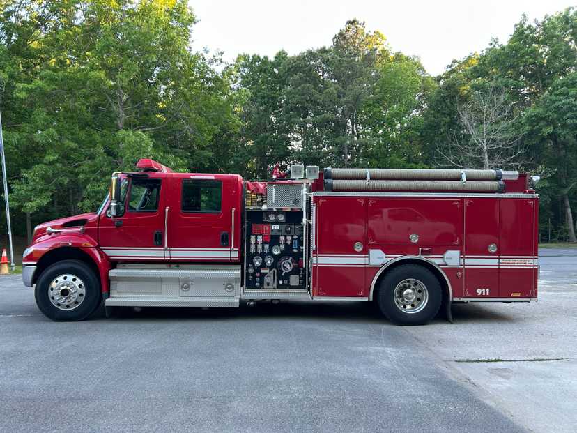 2006 Pierce International Pumper — photo 3