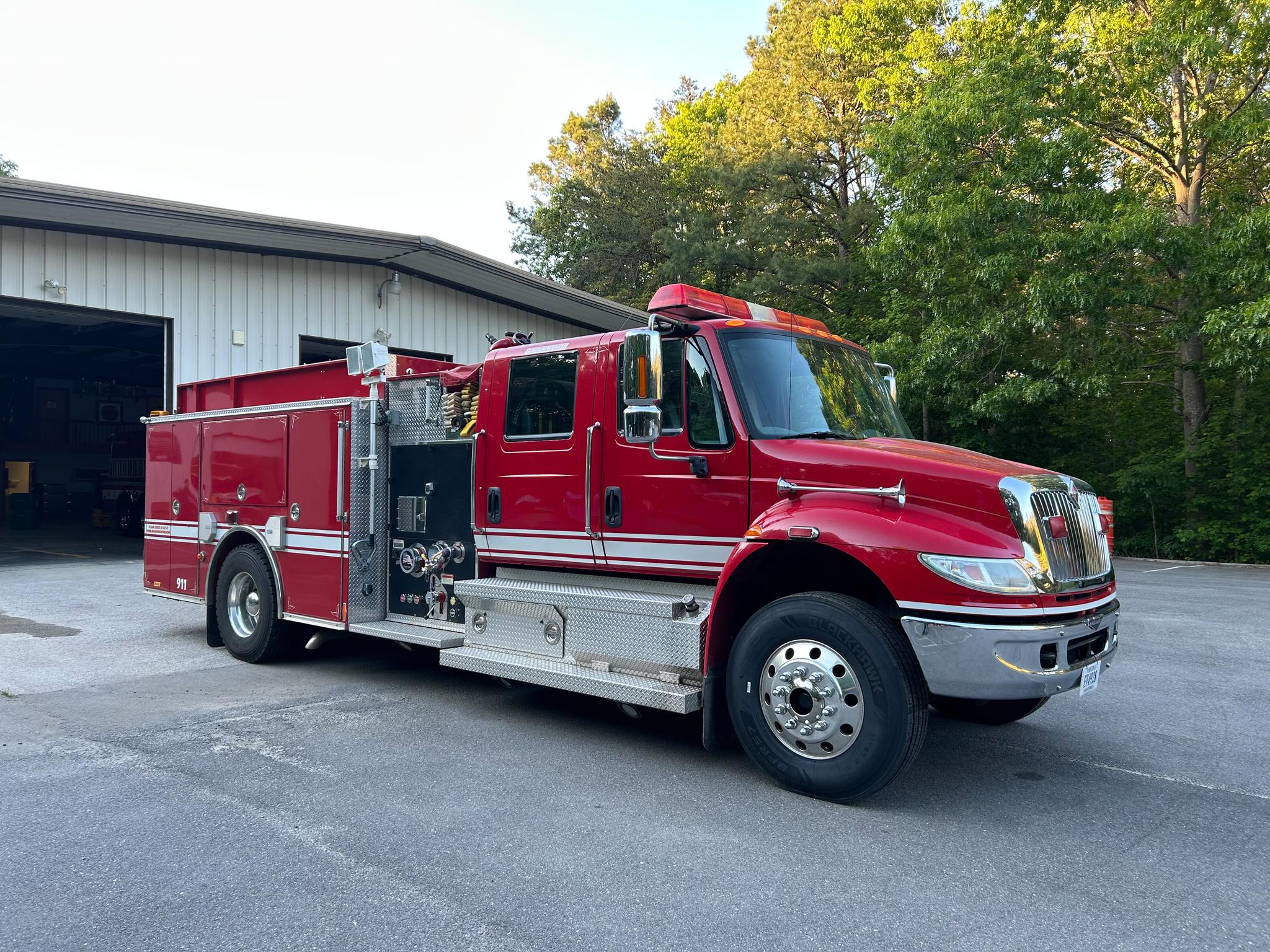 2006 Pierce International Pumper - image 1