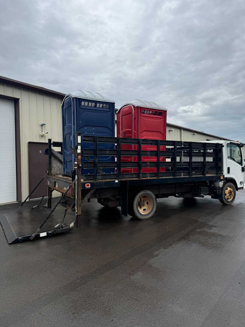 2017 Stakebody with Liftgate