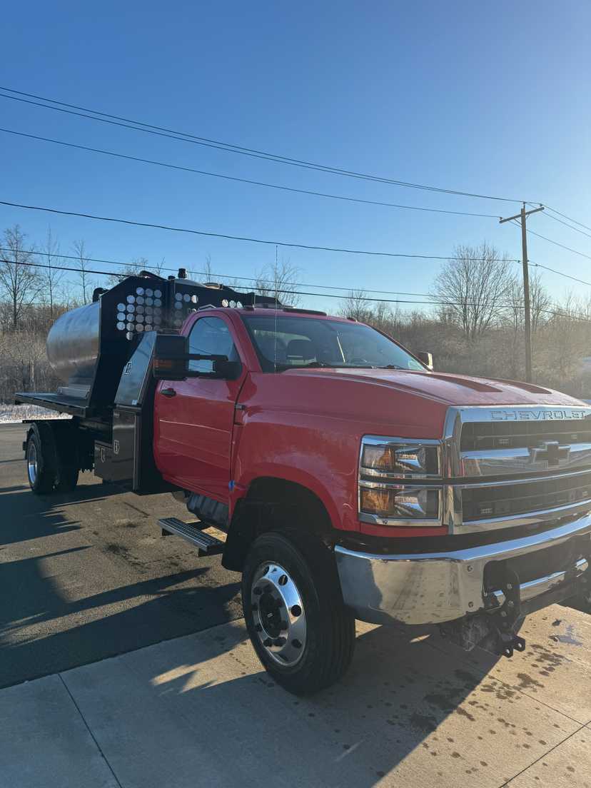 Chevy 5500 switch and go — photo 2