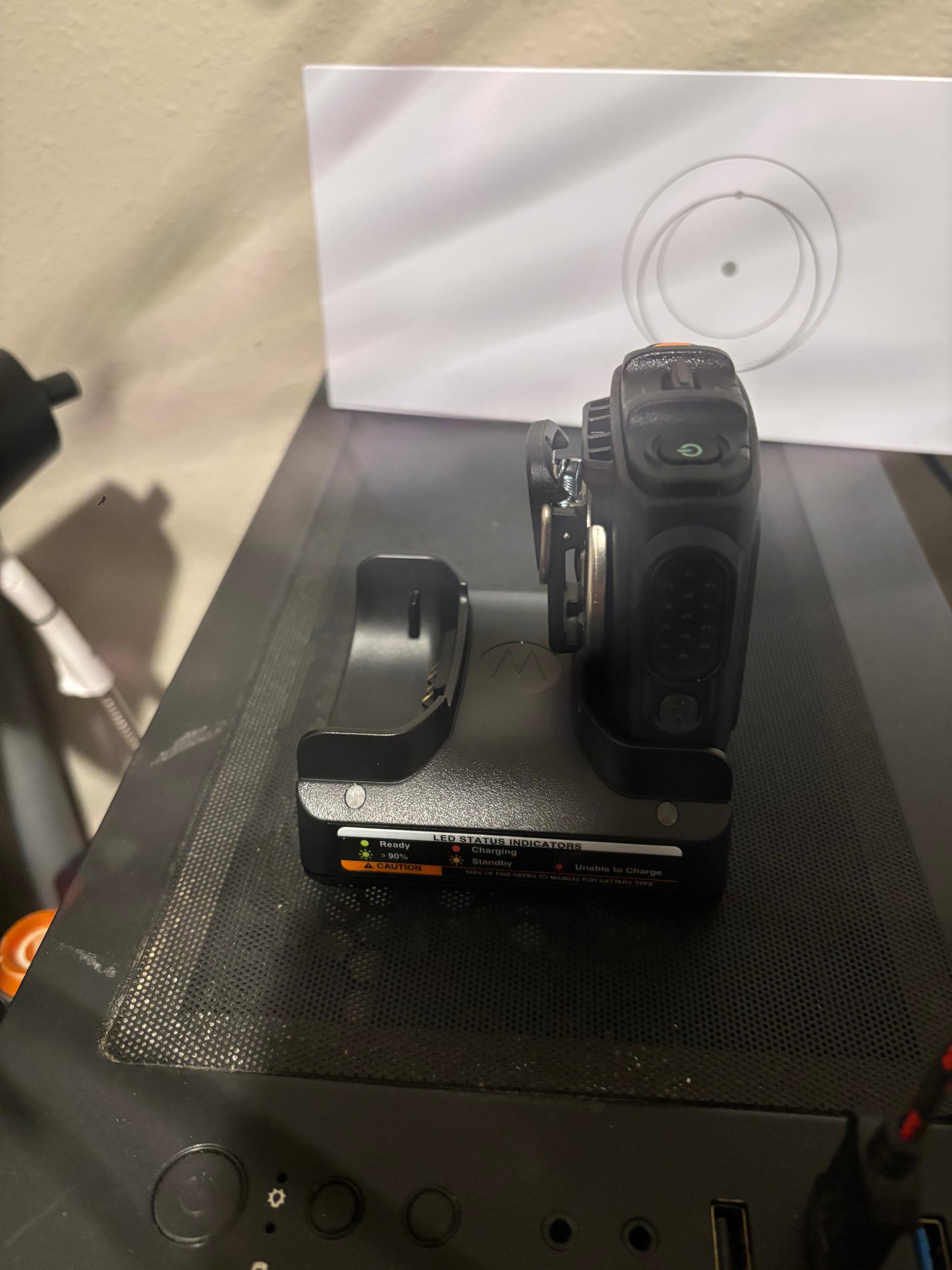 Motorola remote speaker mic - image 5