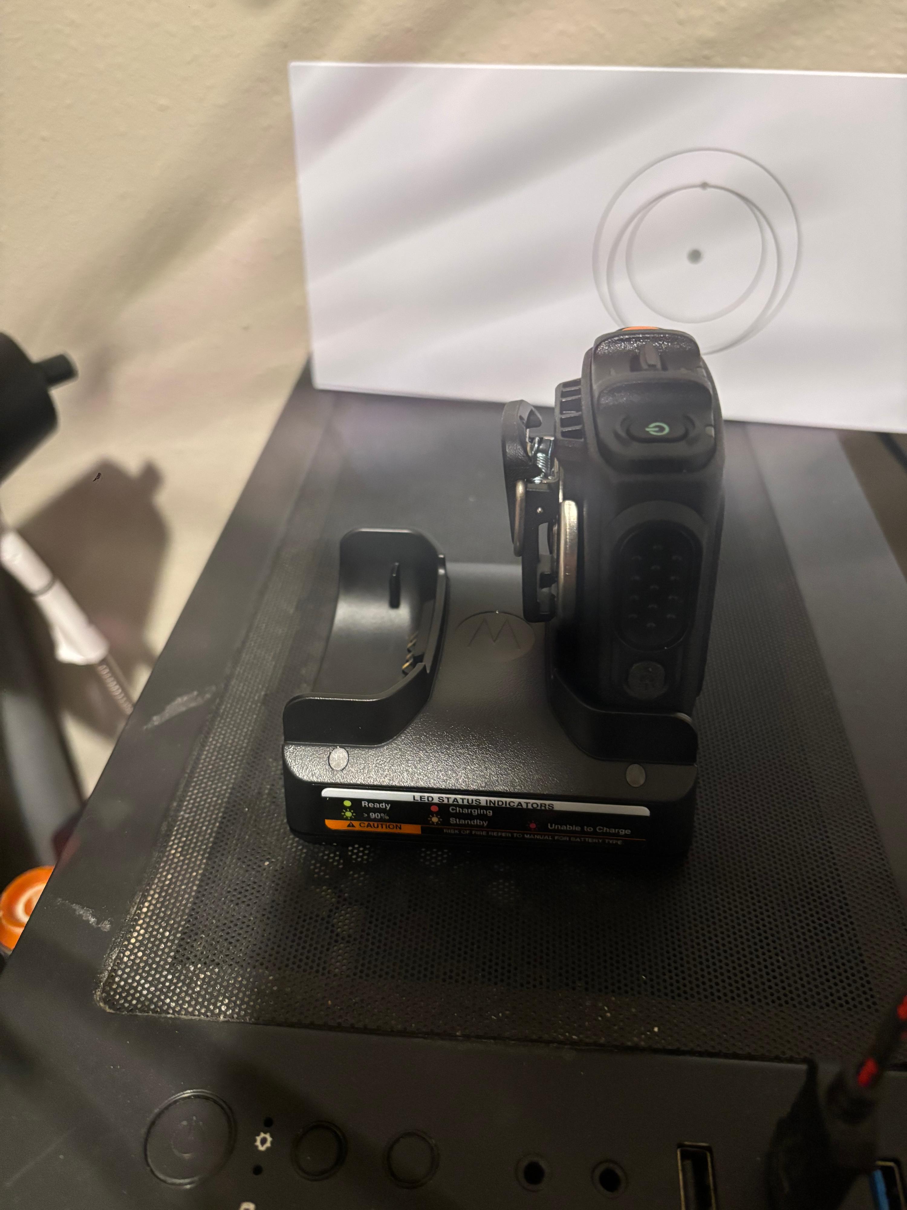 Motorola remote speaker mic - image 5