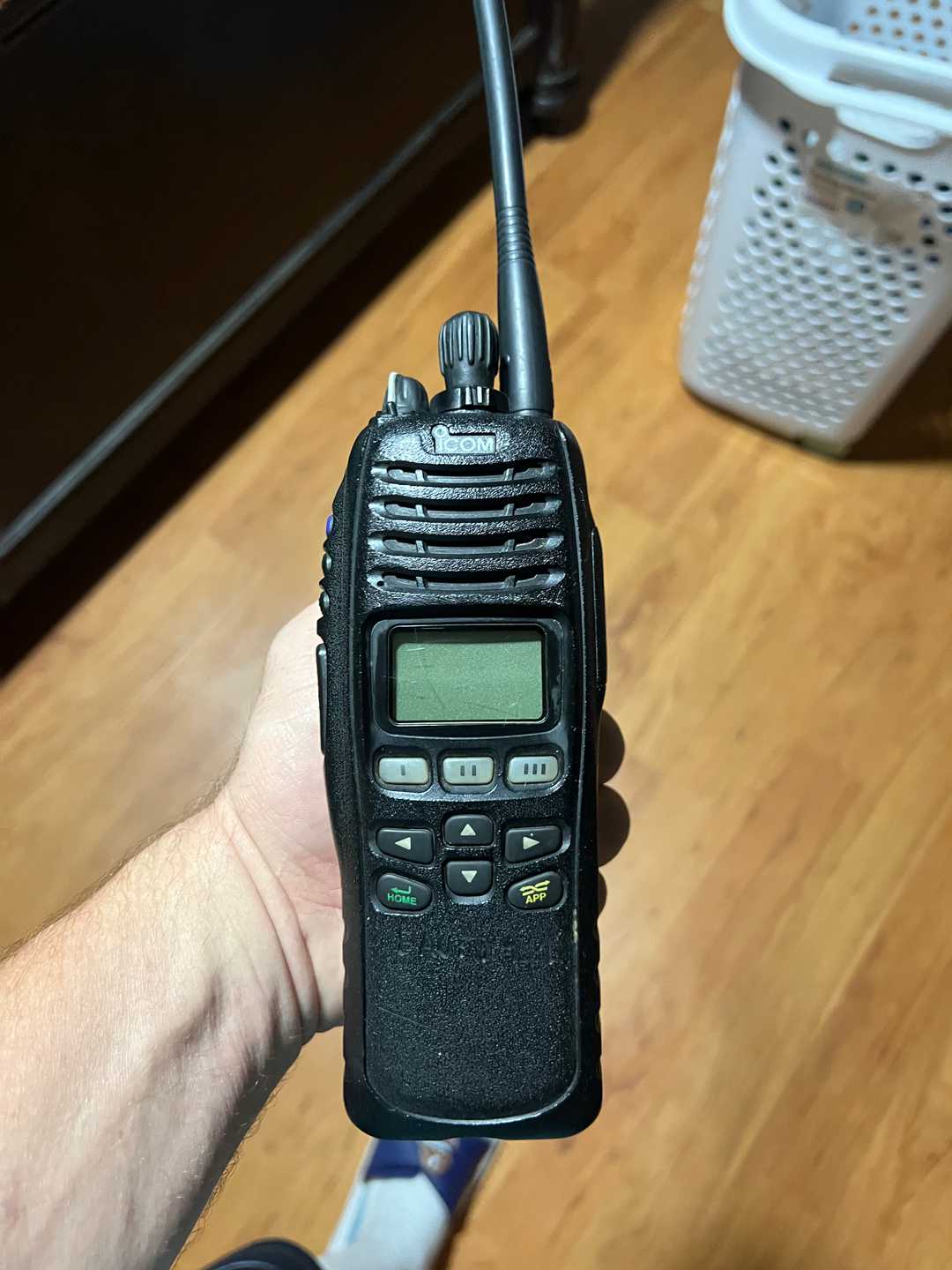 Icom ic-f9011