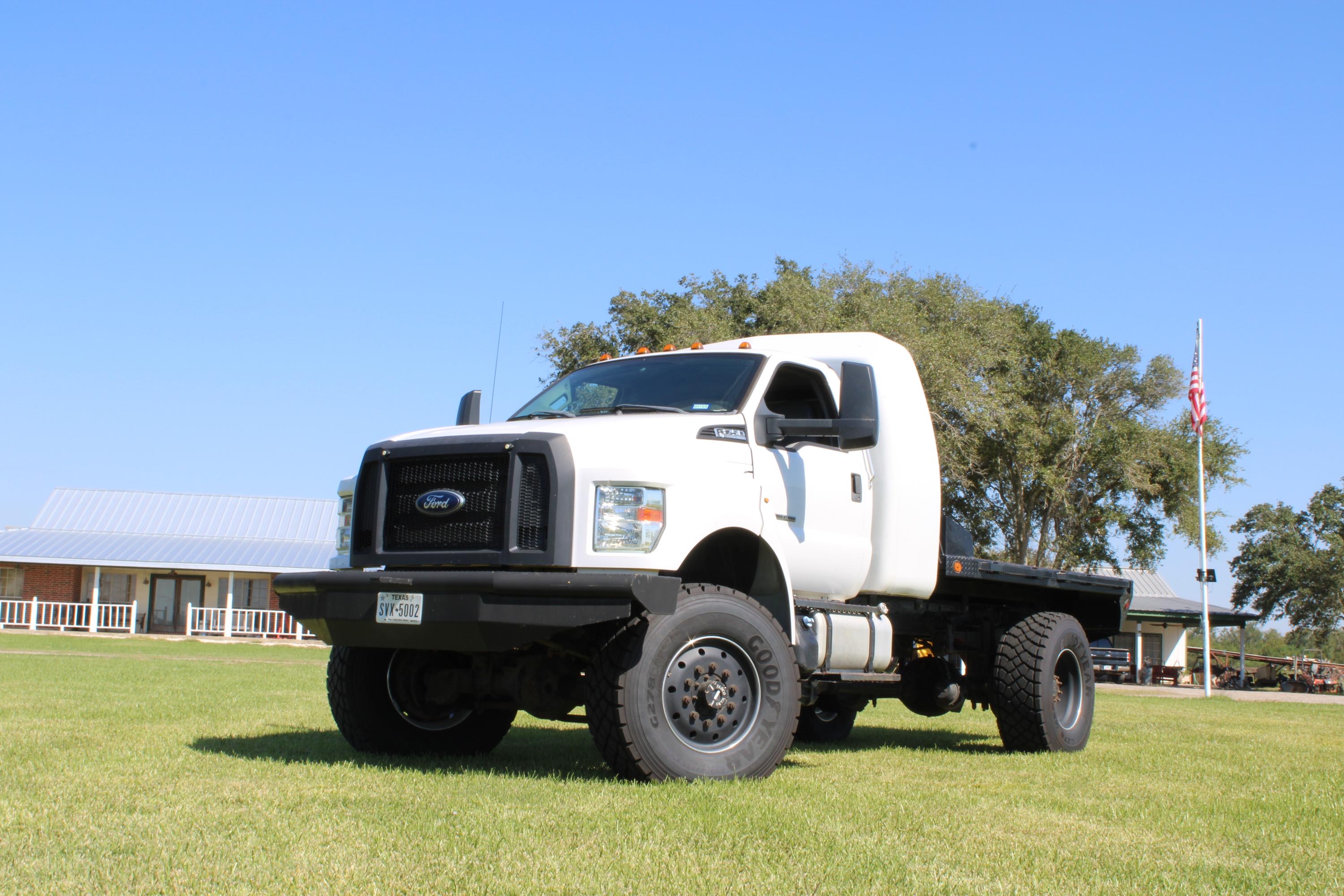 2016 Ford F-750 4x4 Brush Truck - image 9