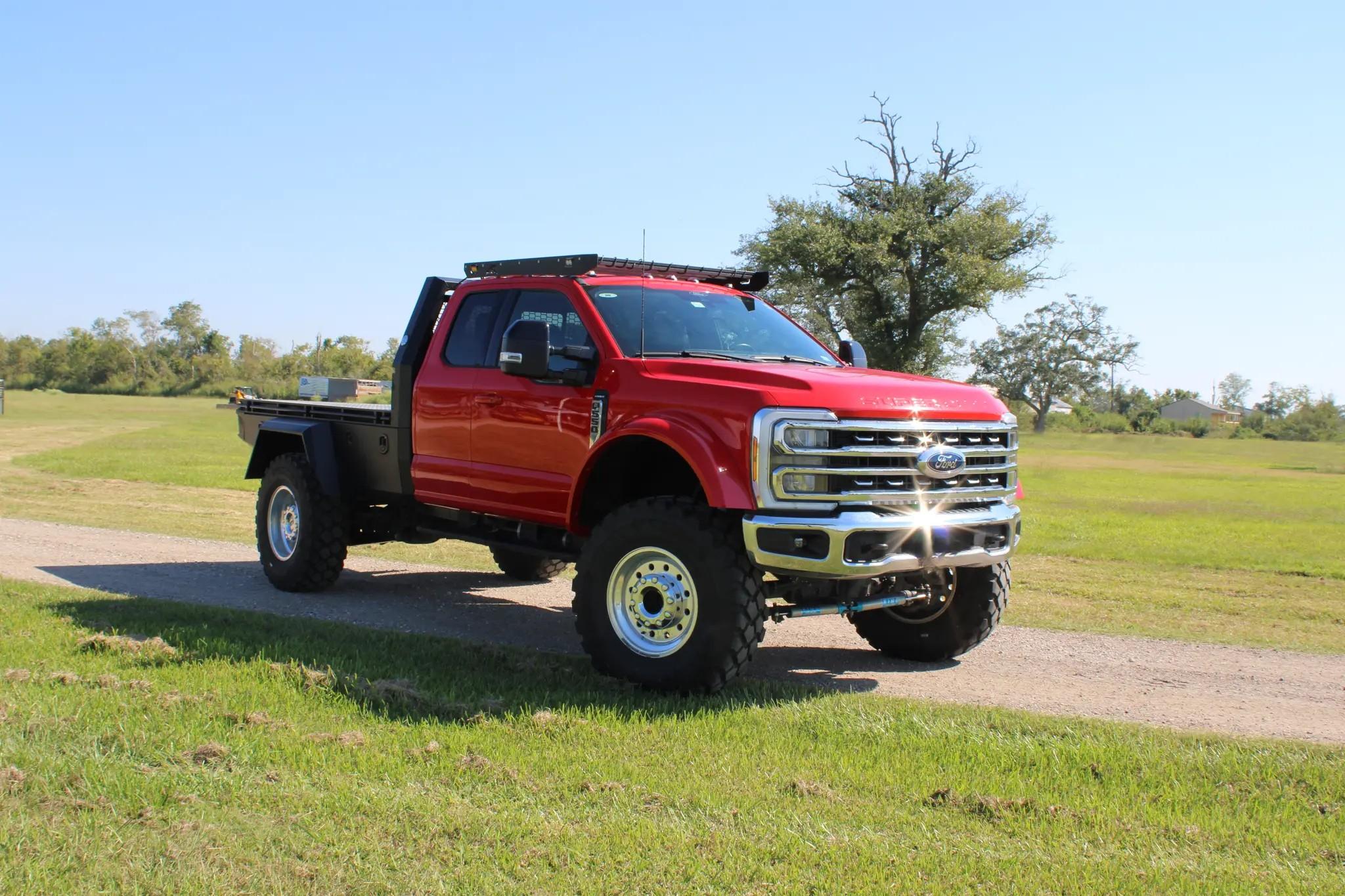2023 Ford F550 4x4 Brush Truck - image 3