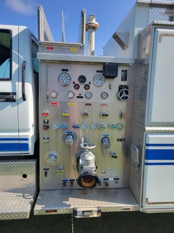1993 Ferrara Chevrolet Pumper Tanker - image 7
