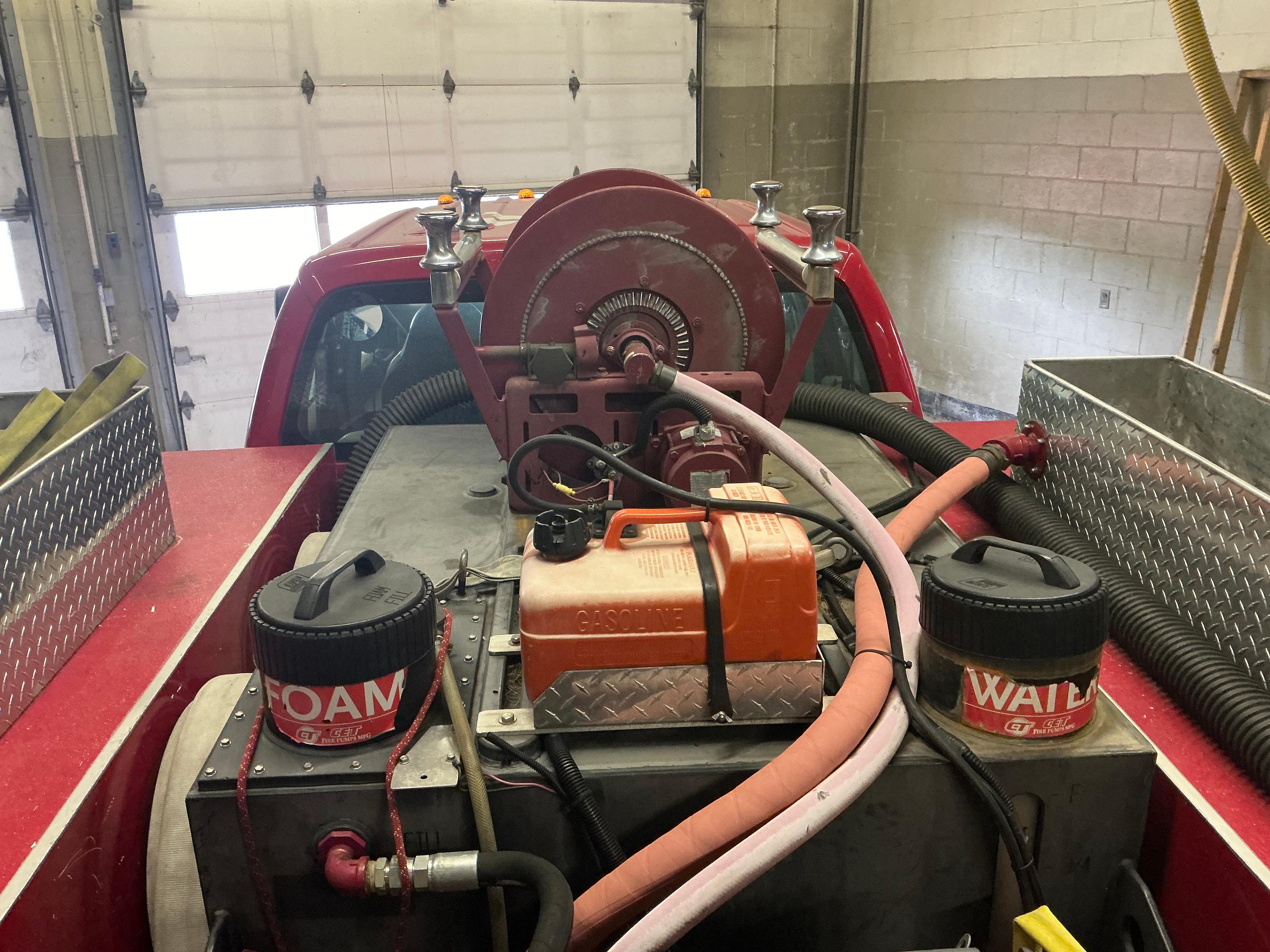 Brush Tank/Pump with Utility Body - image 2