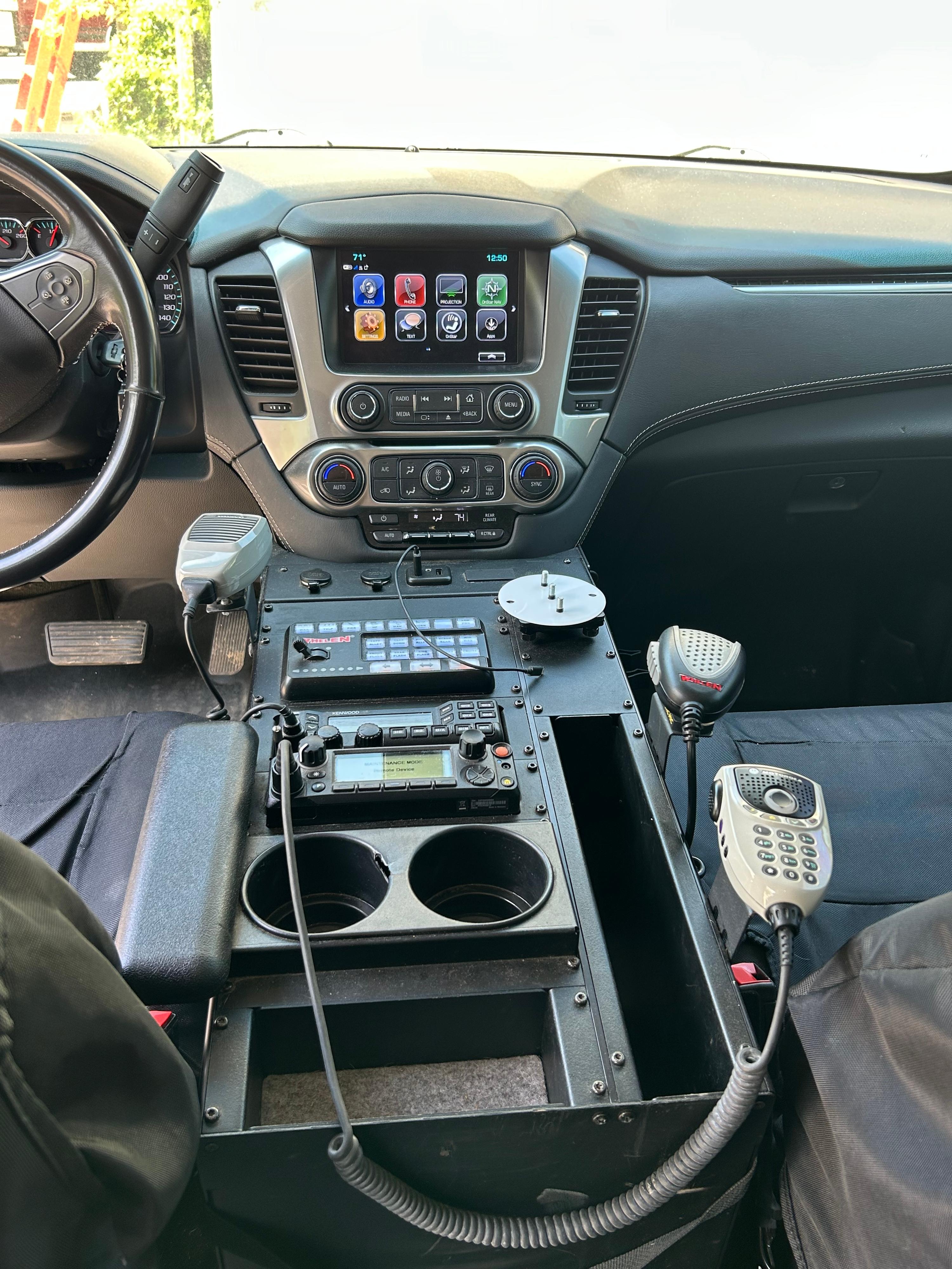 2018 Chevrolet Suburban - image 5