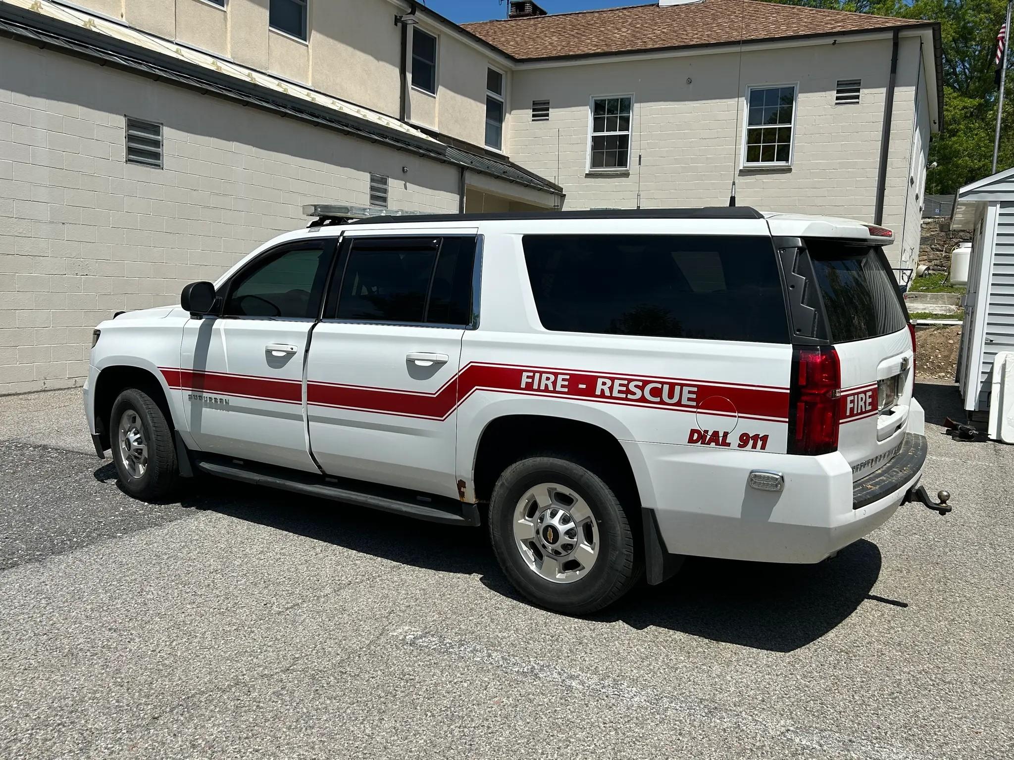 2018 Chevrolet Suburban - image 4