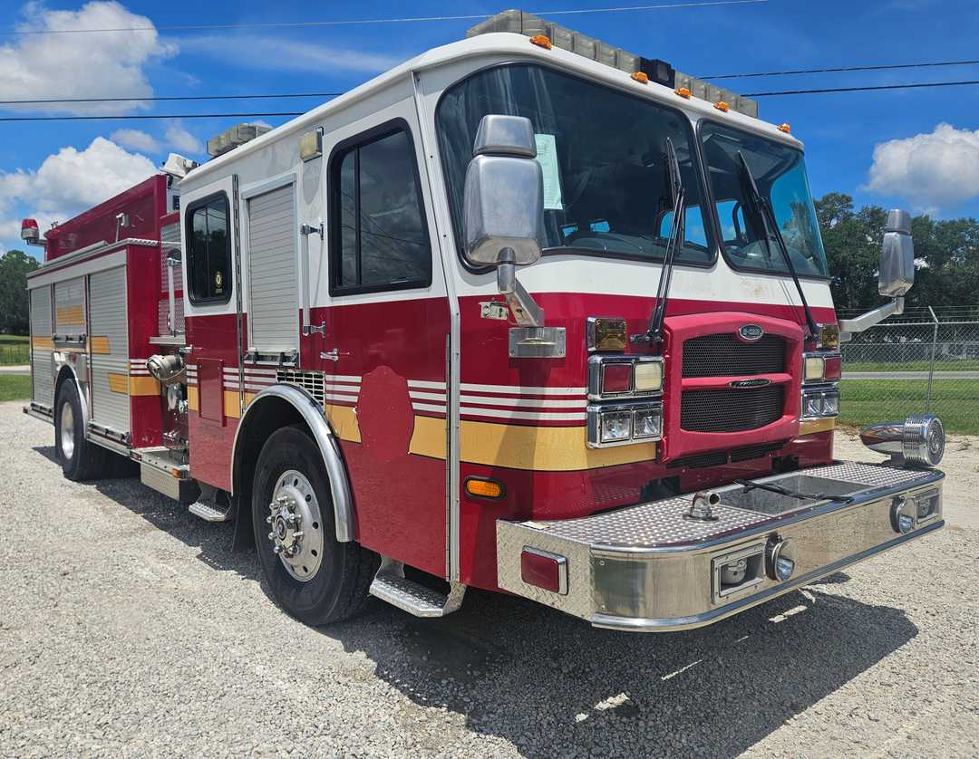 2005 E-One Typhoon Rescue Pumper (1250/750)
