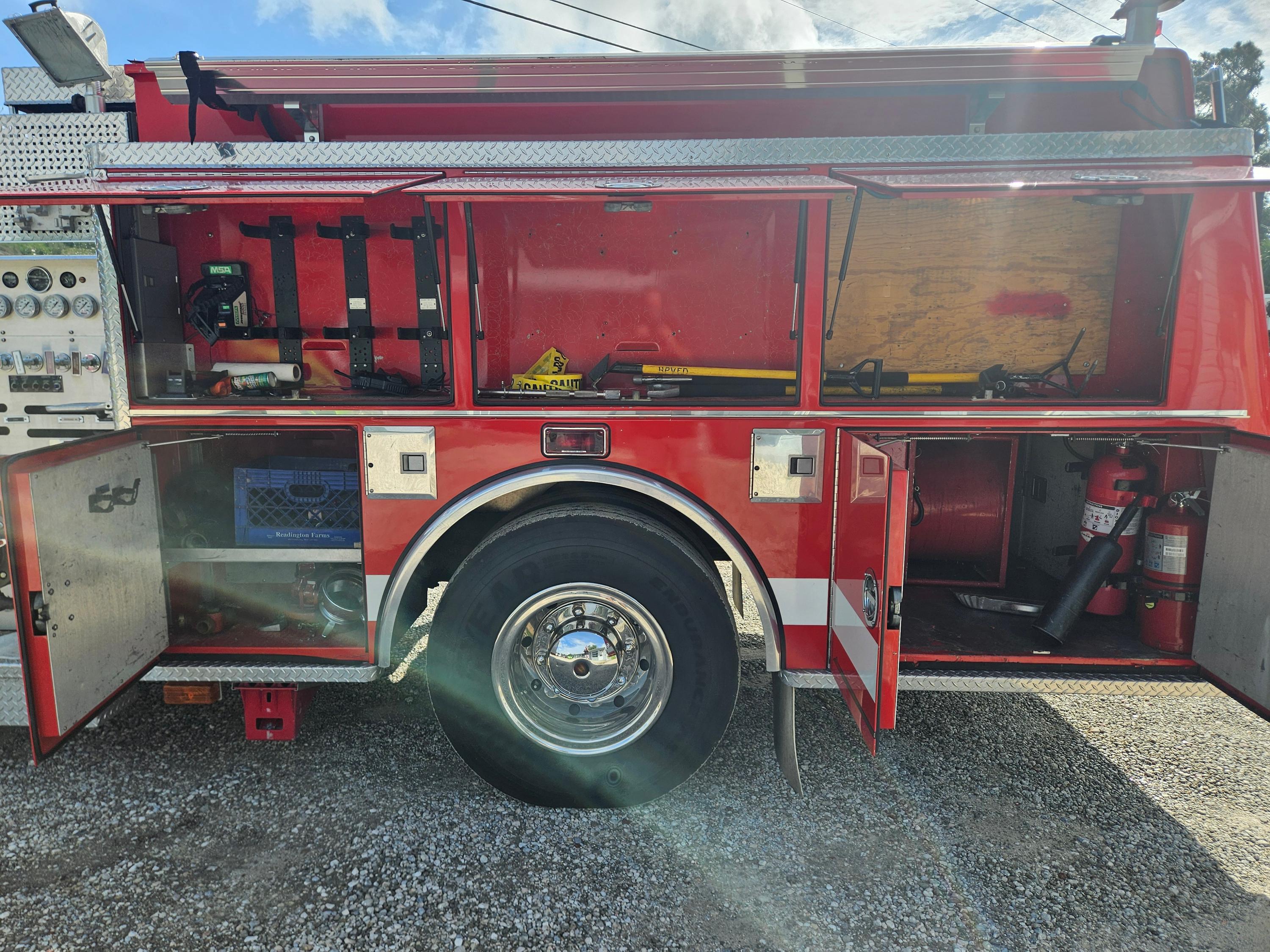 1996 KME International Pumper - image 11
