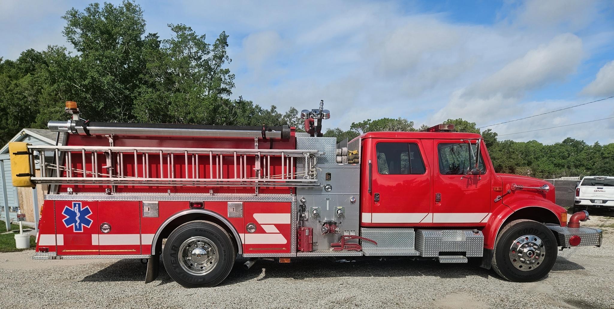 1996 KME International Pumper - image 4