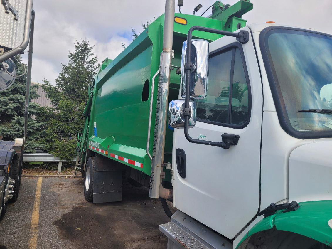 2017 Kenworth T370 - image 4