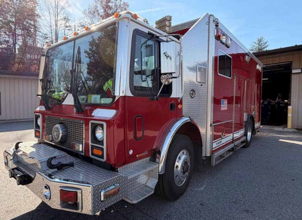 2000 Mack Heavy Rescue