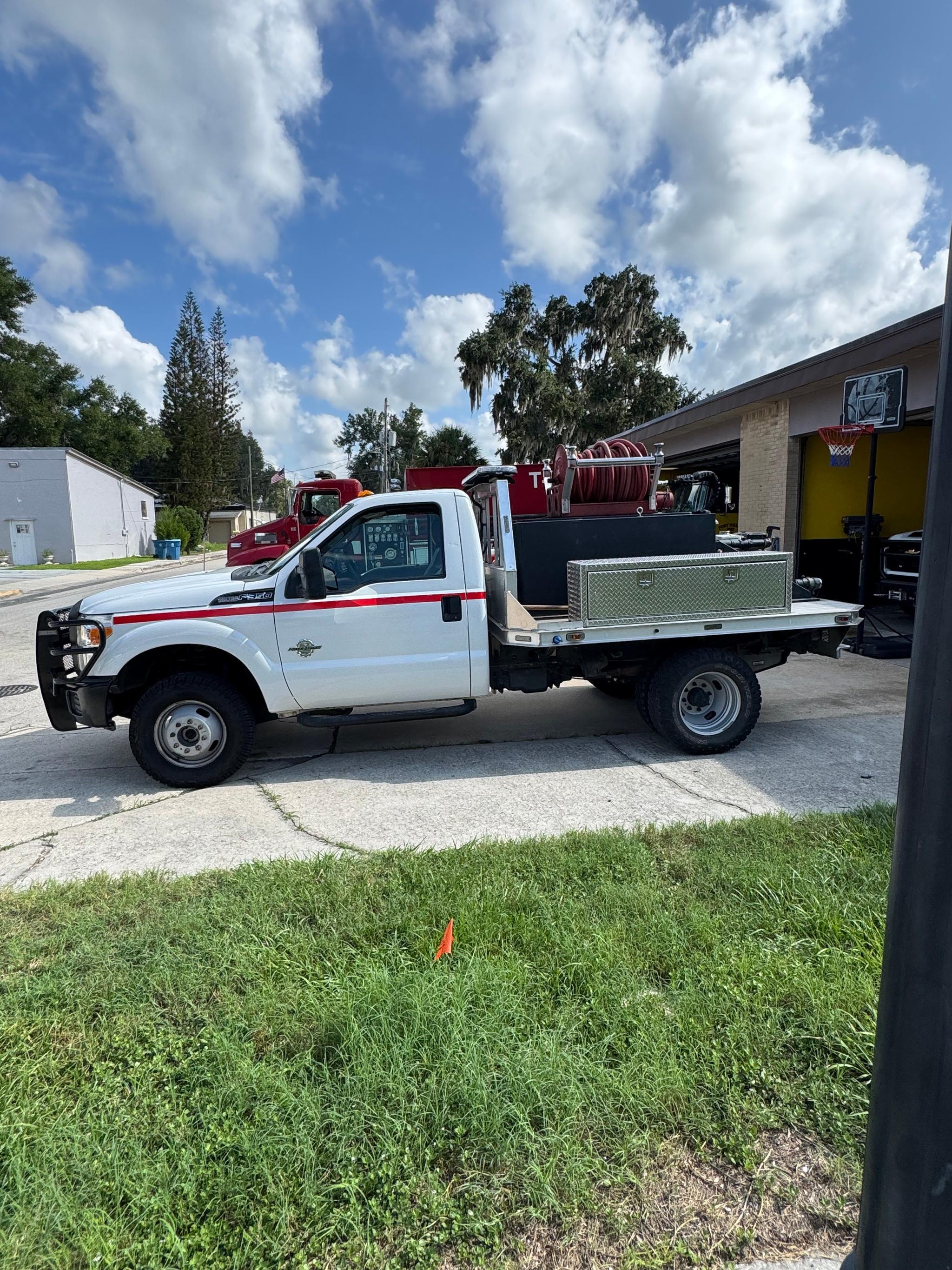 2015 Ford Super Duty 4x4 Brush Truck - image 5