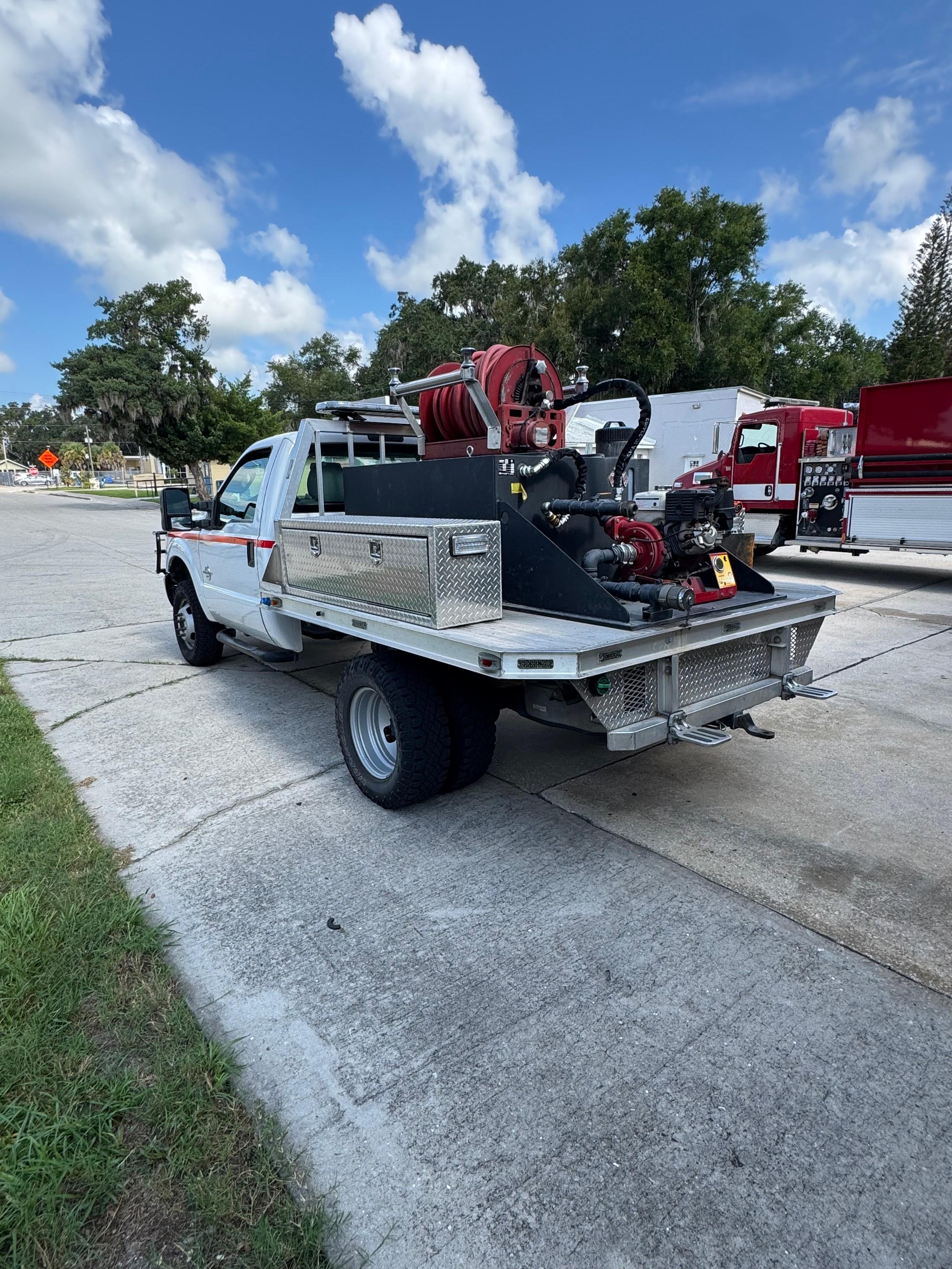 2015 Ford Super Duty 4x4 Brush Truck - image 9