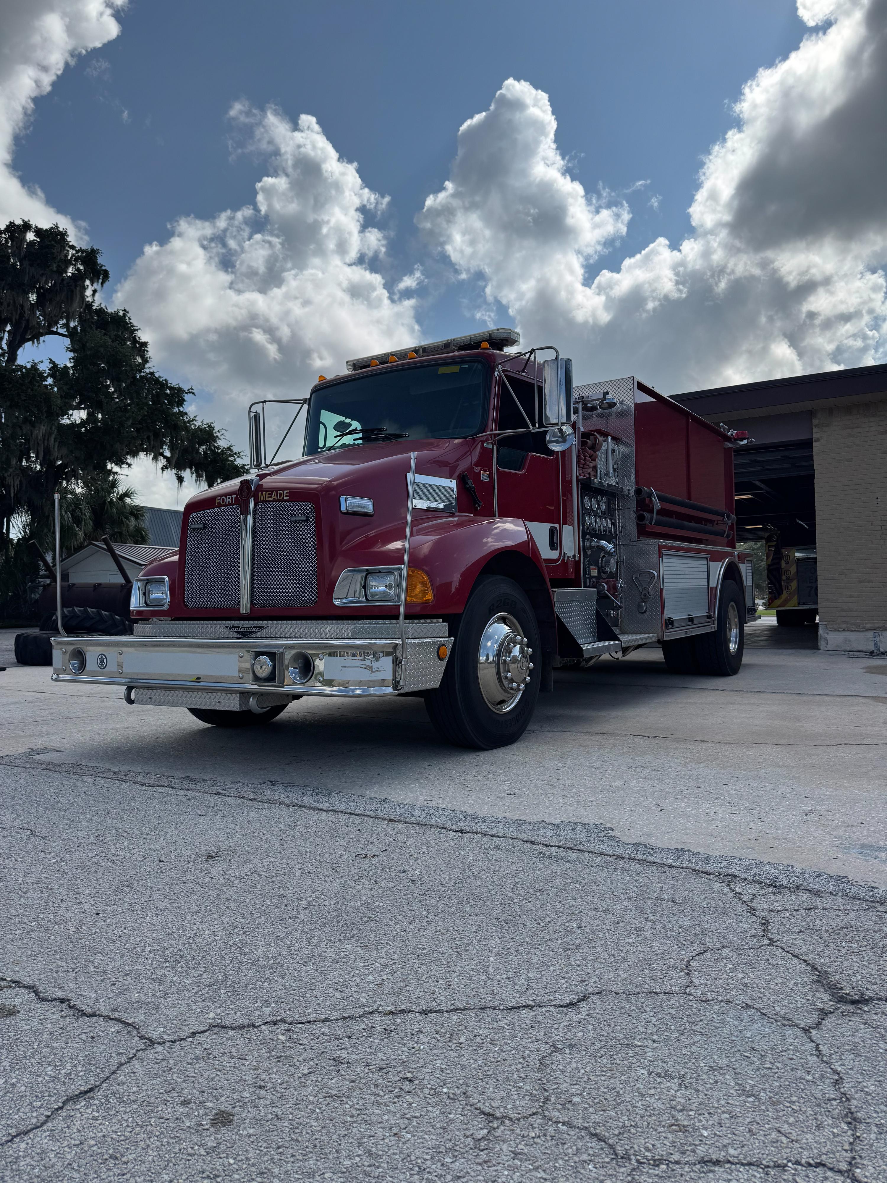 2005 Pierce Kenworth Tanker - image 10