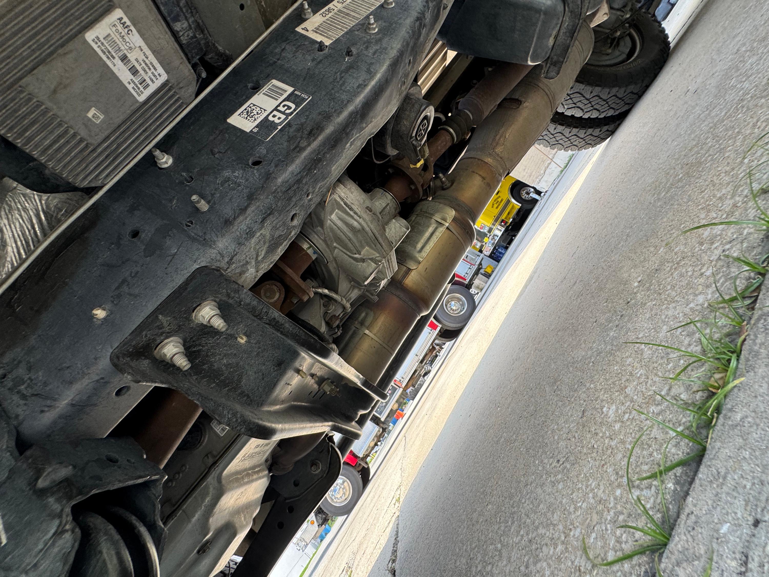 2015 Ford Super Duty 4x4 Brush Truck - image 24