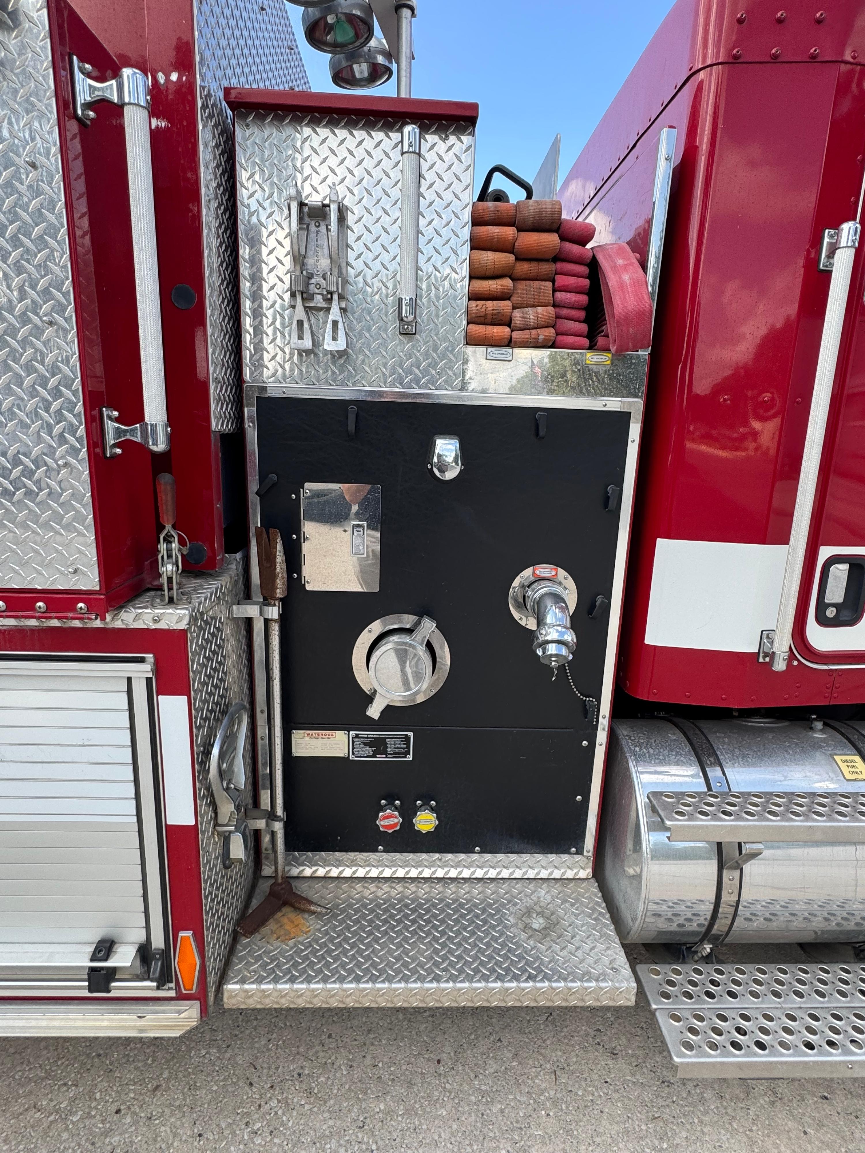 2005 Pierce Kenworth Tanker - image 16