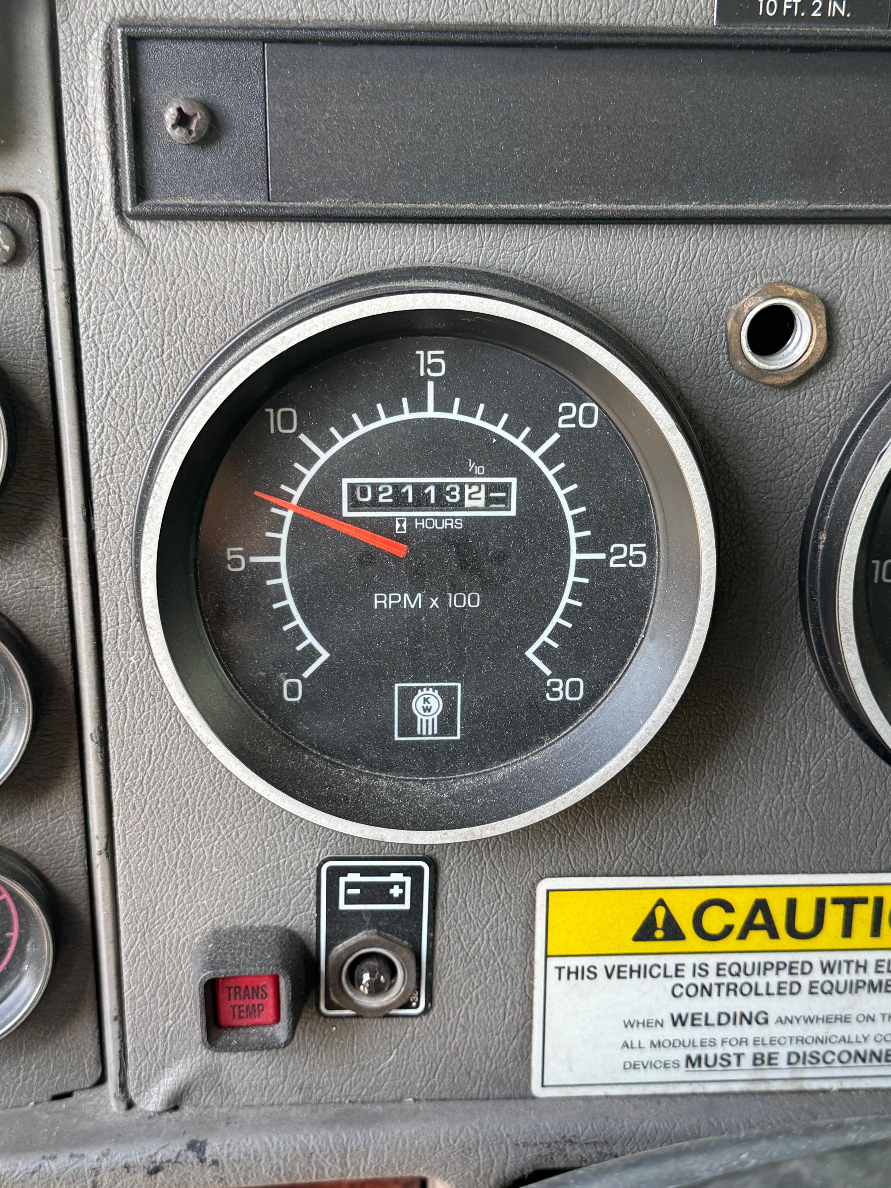 2005 Pierce Kenworth Tanker - image 47