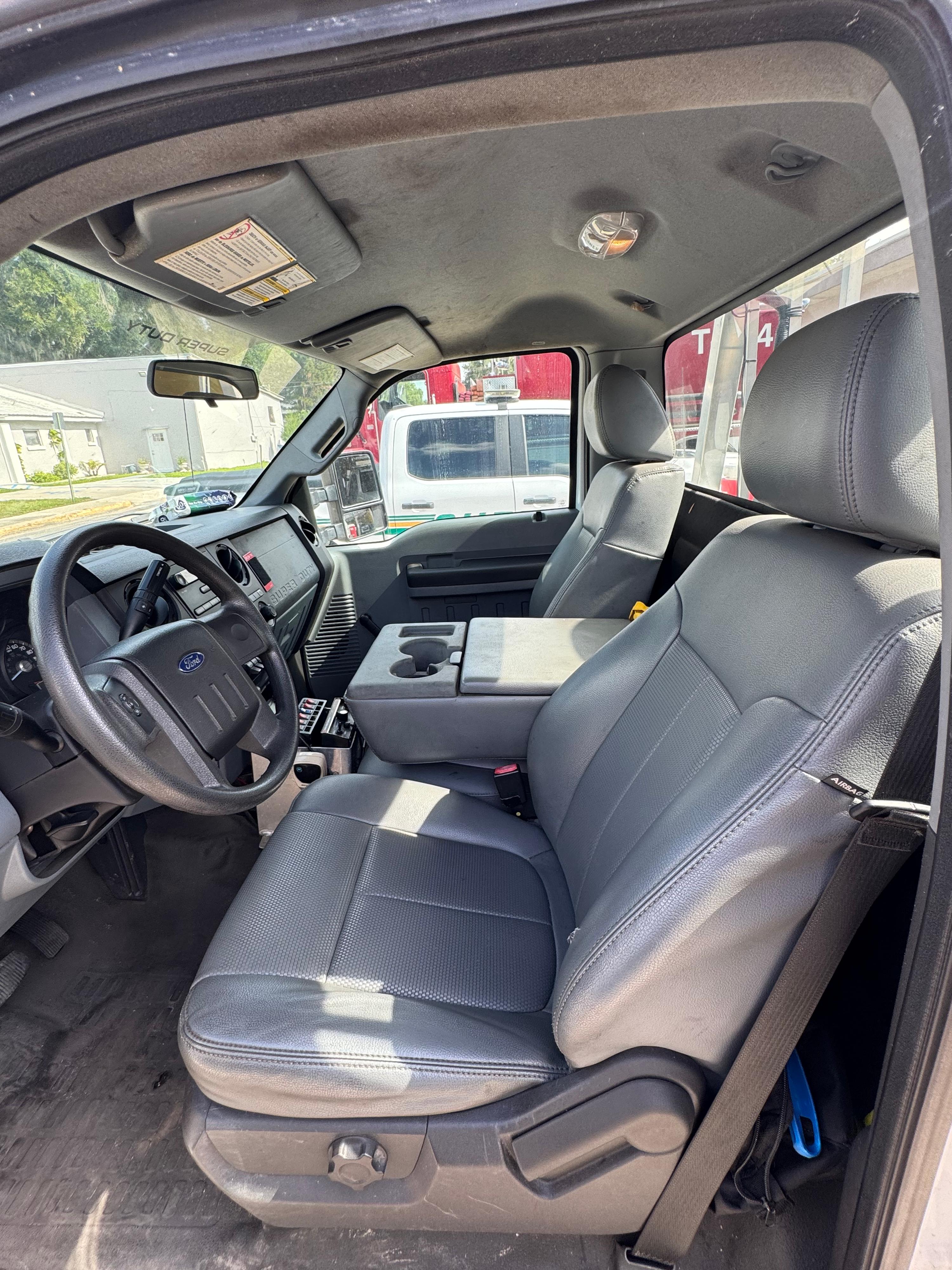 2015 Ford Super Duty 4x4 Brush Truck - image 19