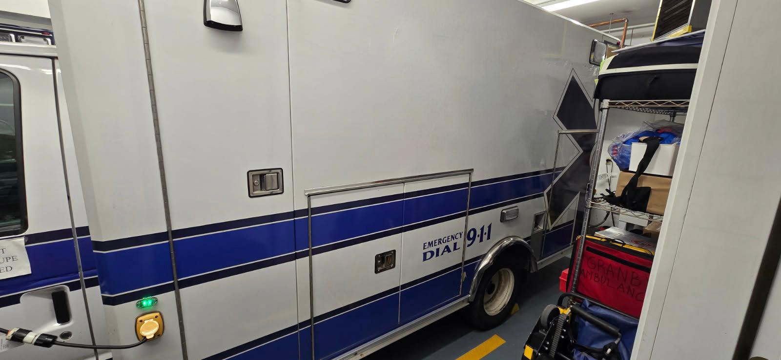 2017 Osage Ford Type III Ambulance - image 3