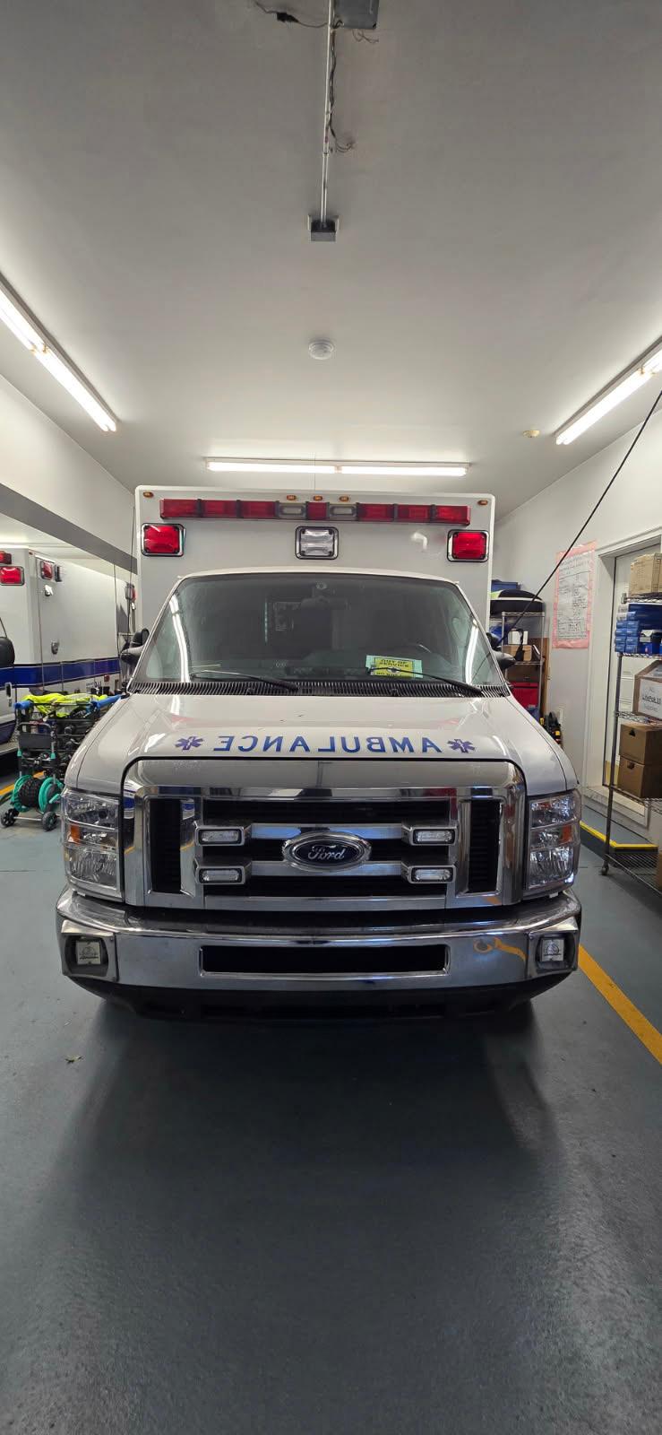 2017 Osage Ford Type III Ambulance - image 2