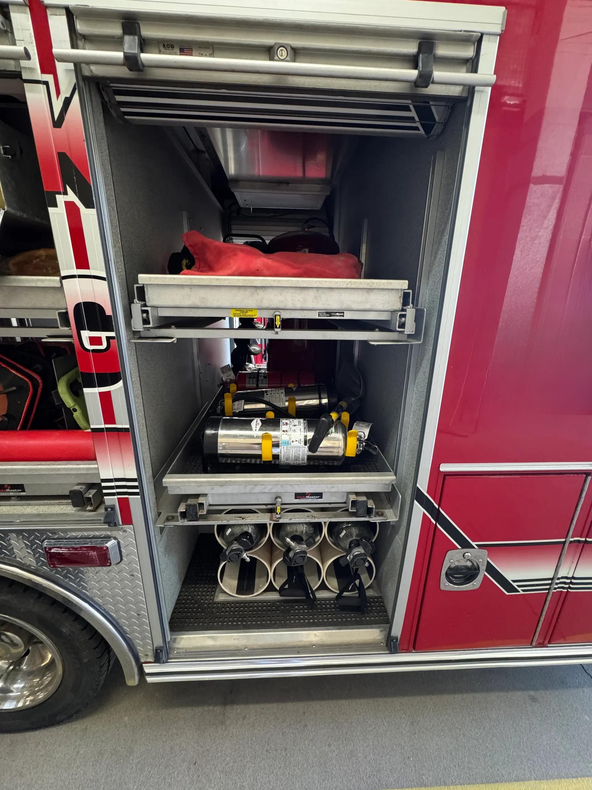 2004 Ford 4x4 Light Rescue - image 10