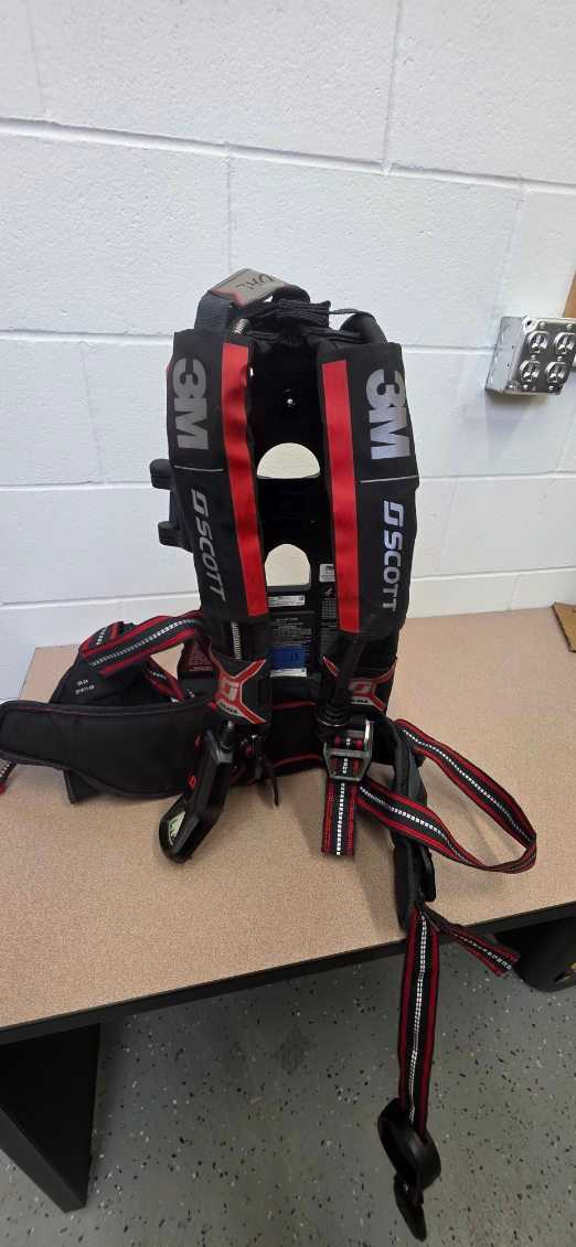 (10) 3M Scott Air-Pak X3 Pro SCBA, 4.5 / 4500 PSI, 45 Minute Cylinders