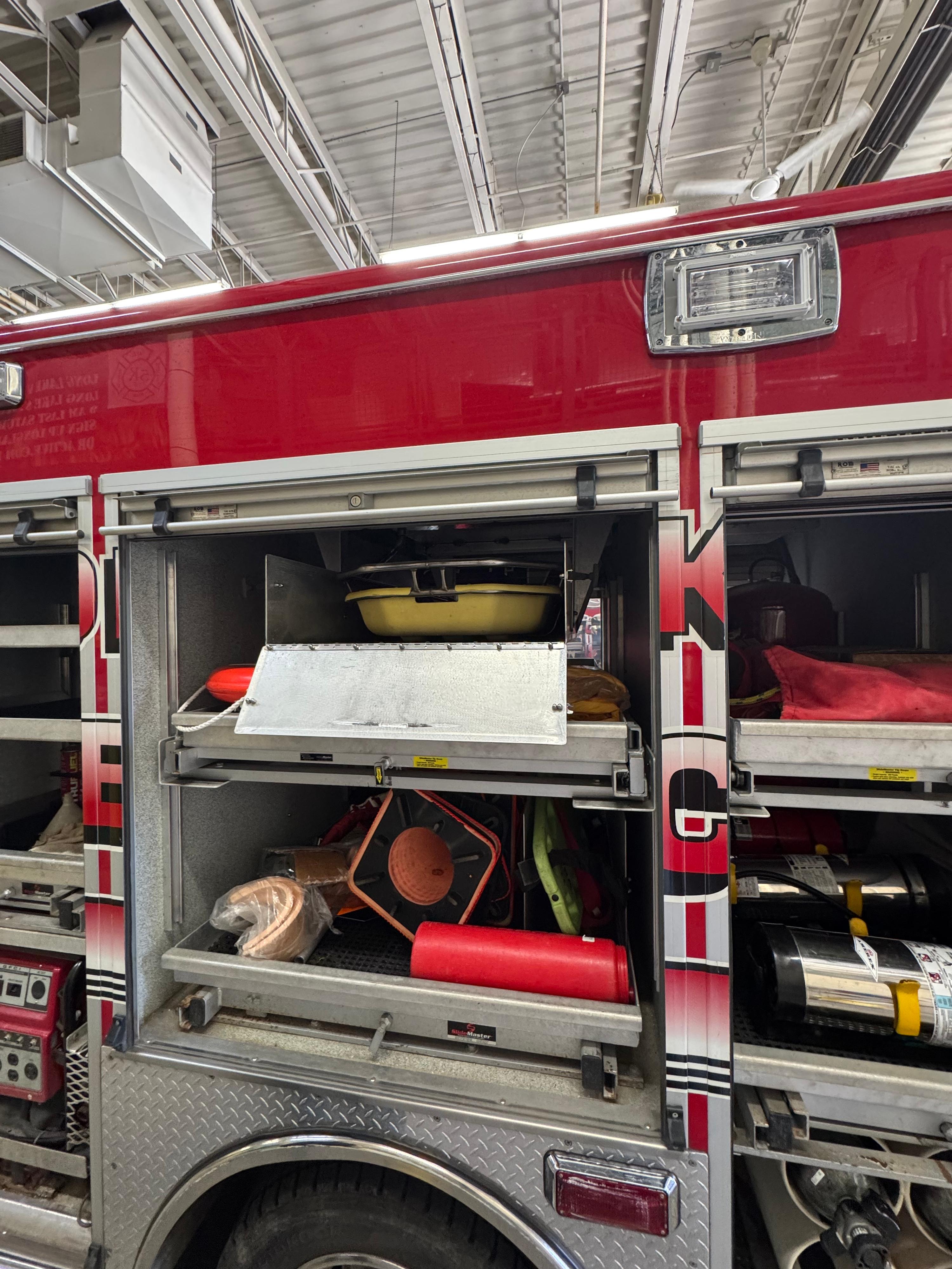 2004 Ford 4x4 Light Rescue - image 11