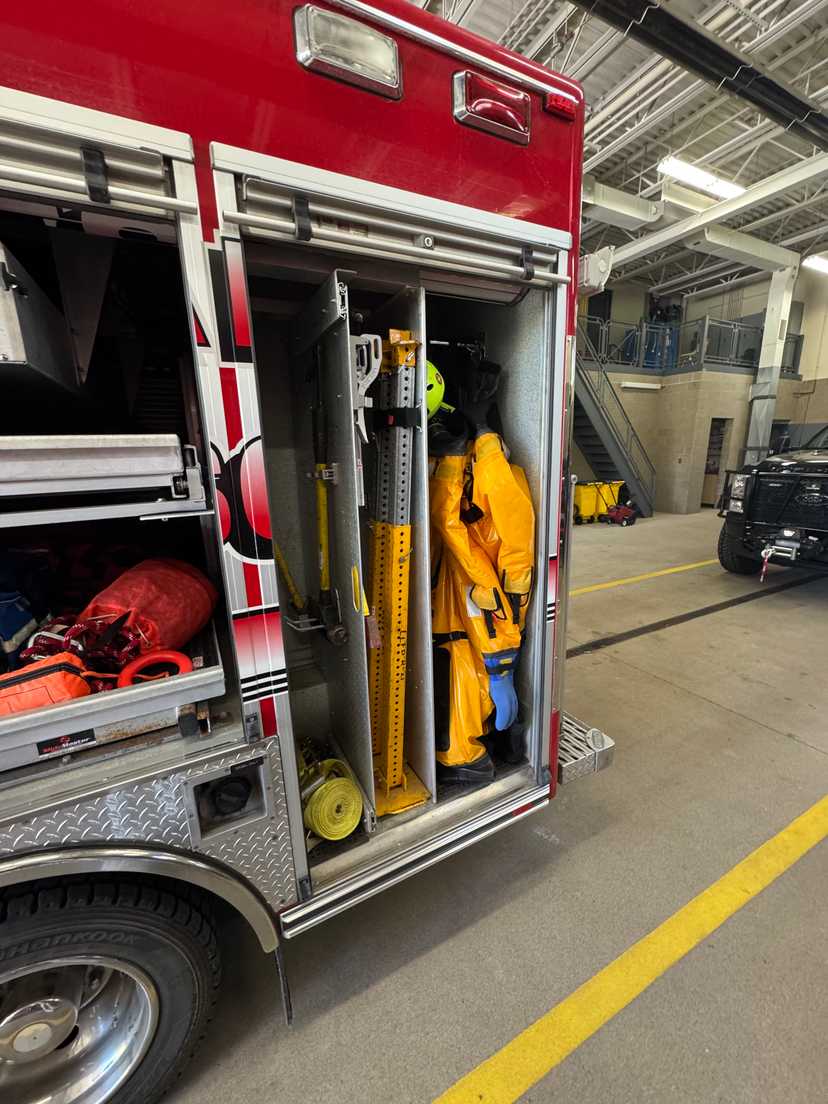 2004 Ford 4x4 Light Rescue — photo 6