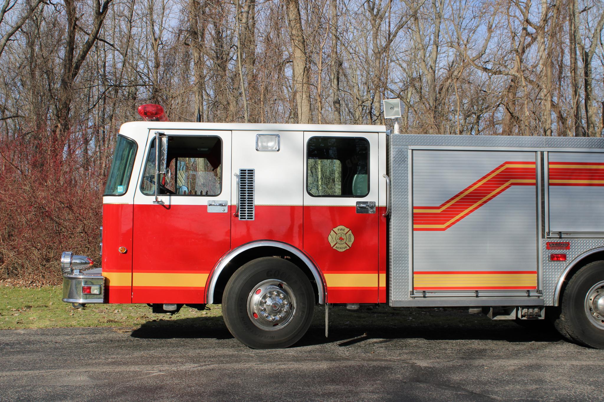 1997 Spartan Saulsbury Pumper - image 3