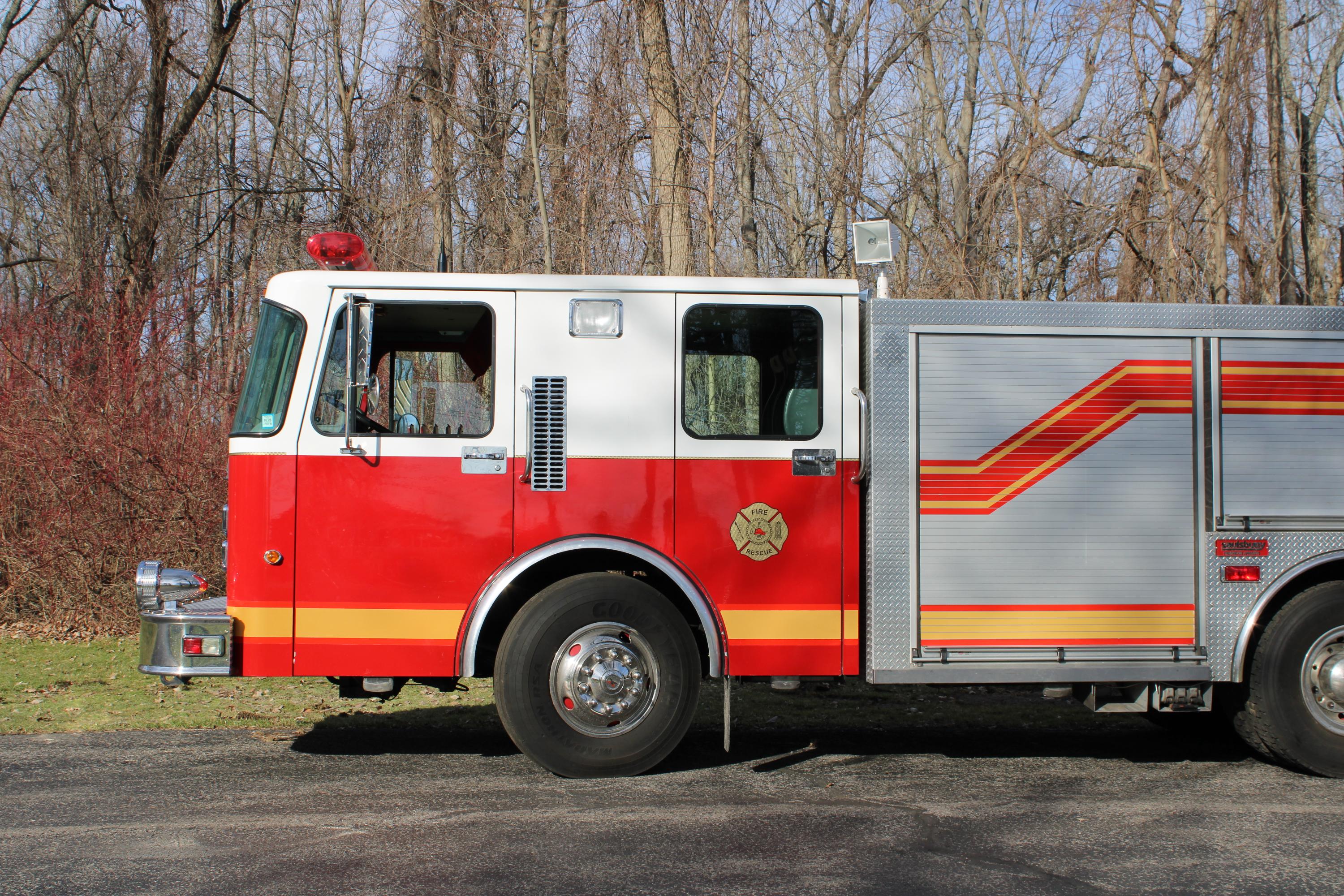 1997 Spartan Saulsbury Pumper - image 3