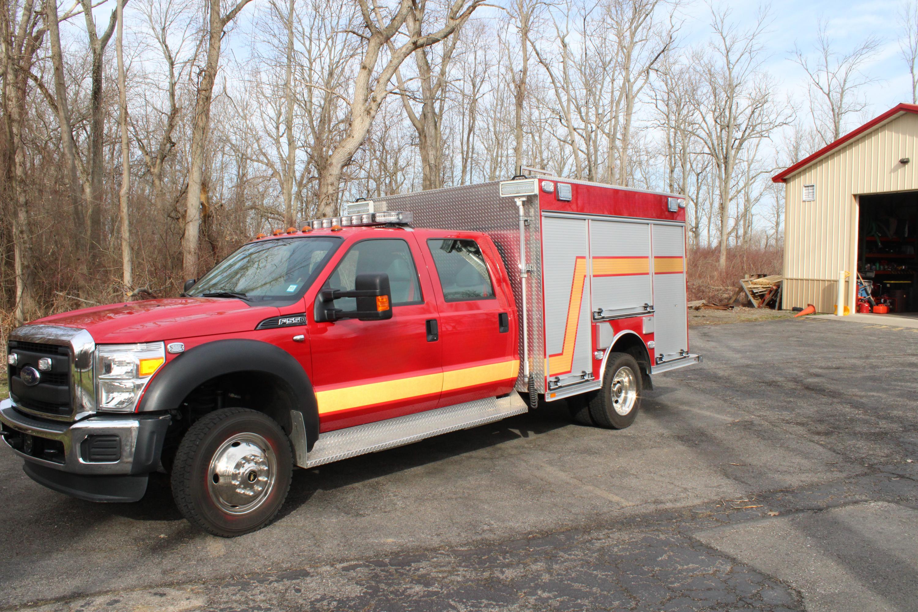 2014 4x4 Rosenbauer Ford F550 Light Rescue Truck - image 2
