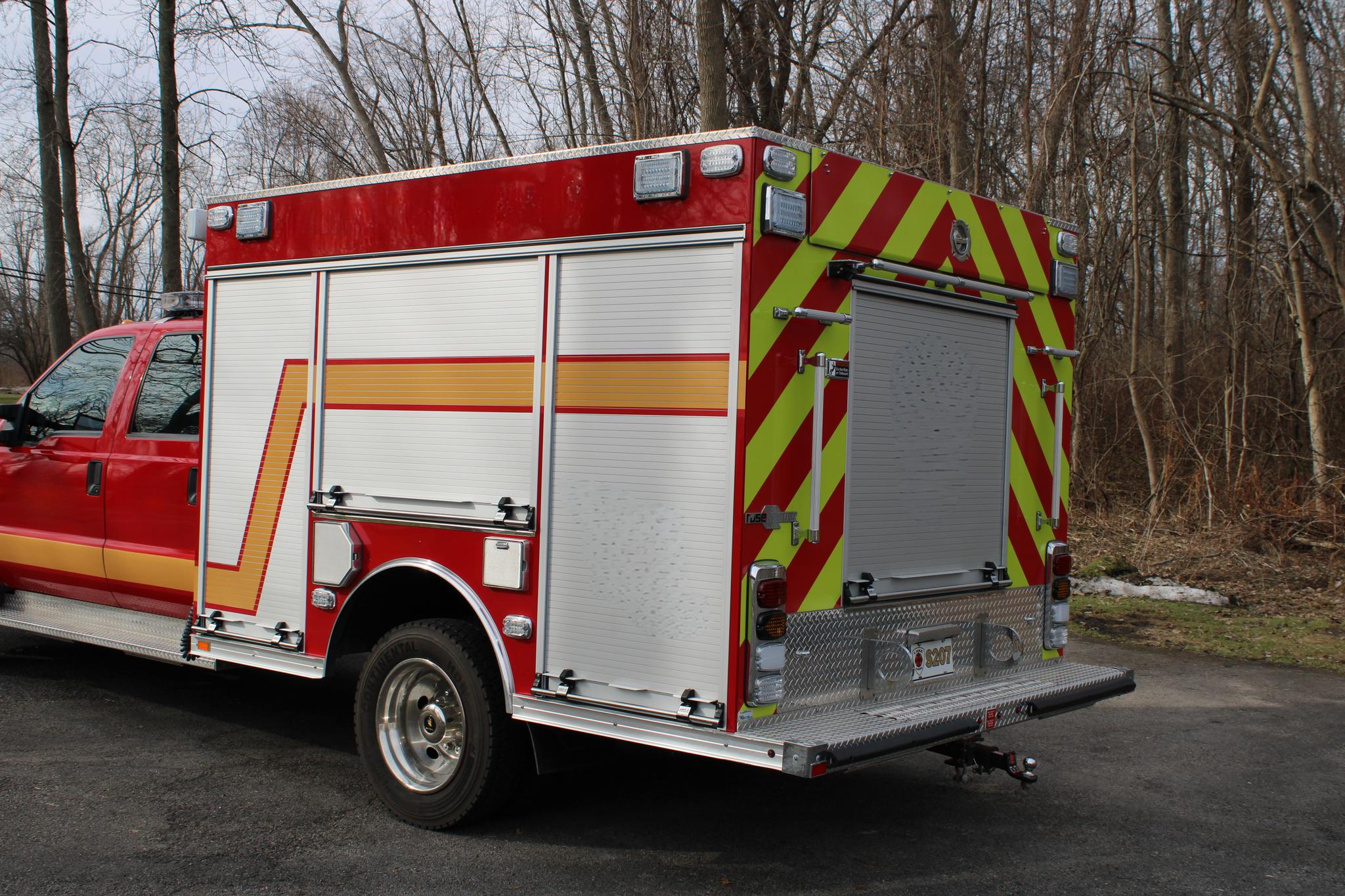 2014 4x4 Rosenbauer Ford F550 Light Rescue Truck - image 5