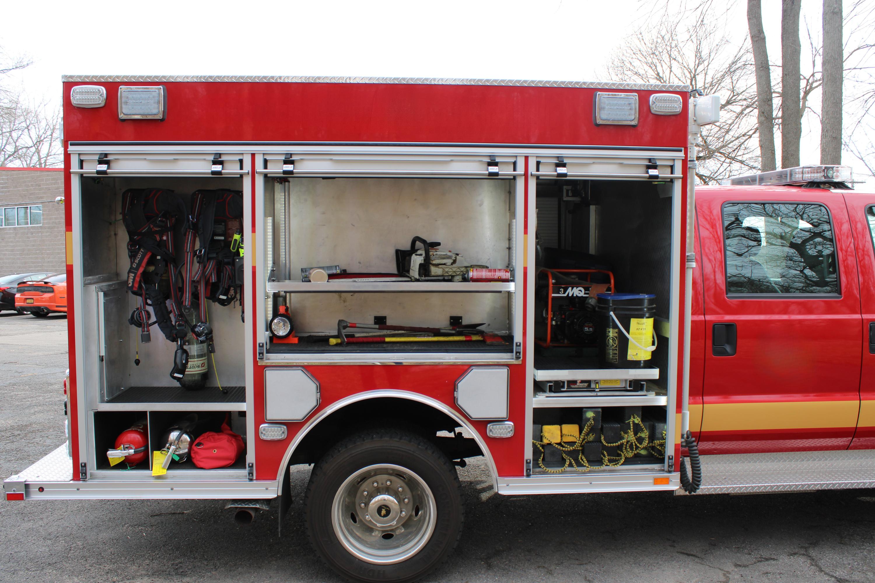 2014 4x4 Rosenbauer Ford F550 Light Rescue Truck - image 17