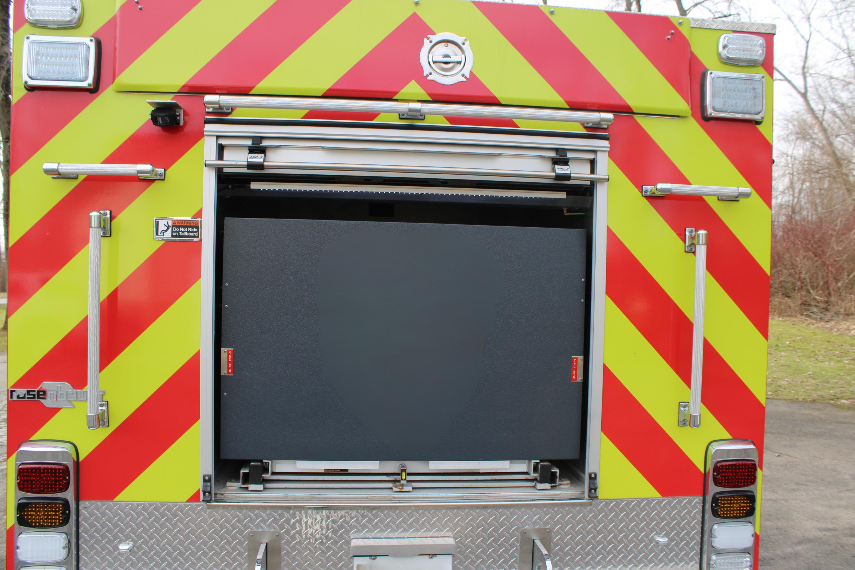 2014 4x4 Rosenbauer Ford F550 Light Rescue Truck - image 16