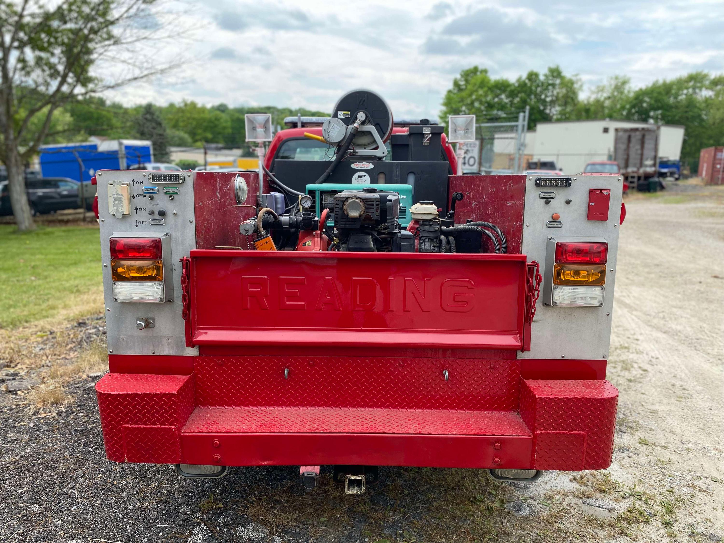 1999 Ford F350 2WD Fire Unit - image 6
