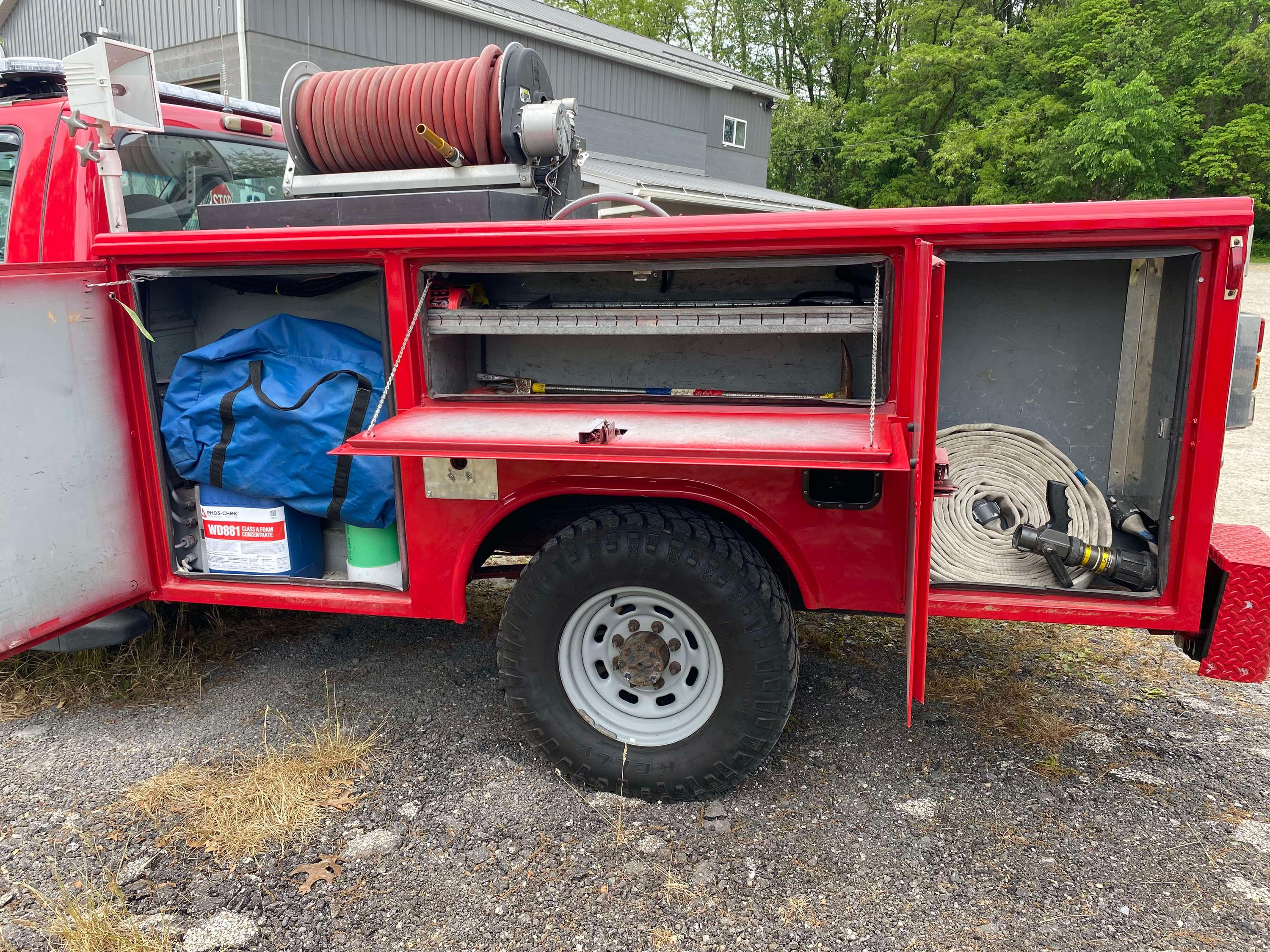 1999 Ford F350 2WD Fire Unit - image 14
