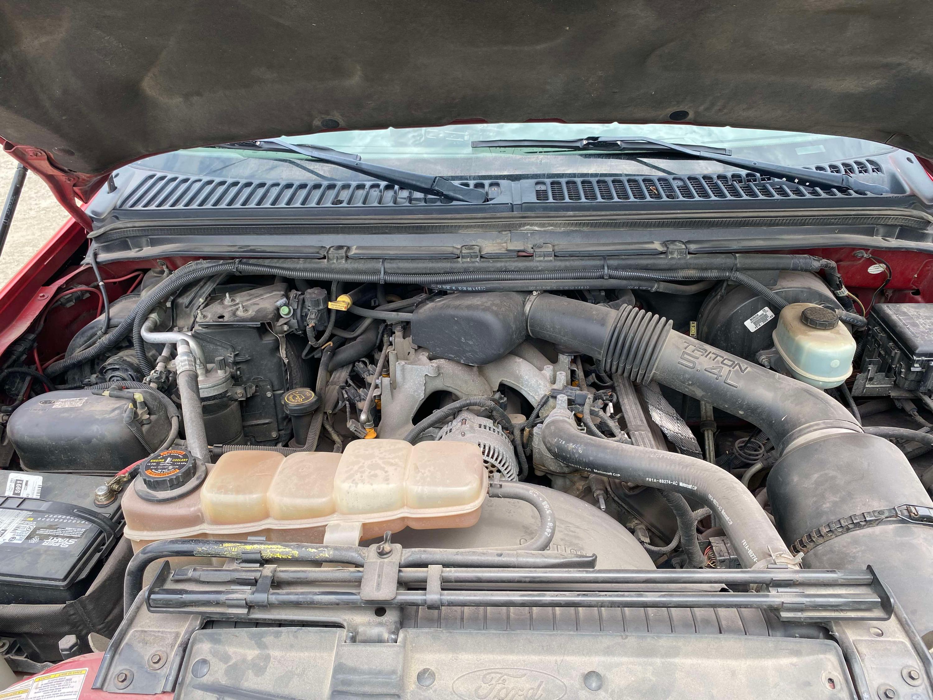 1999 Ford F350 2WD Fire Unit - image 18