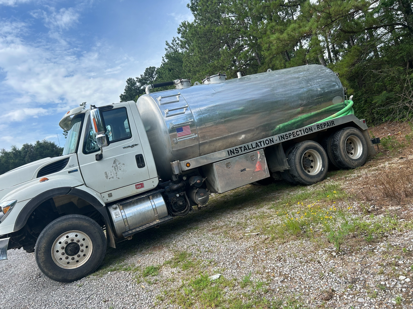 2012 International 7500 Workstar Septic