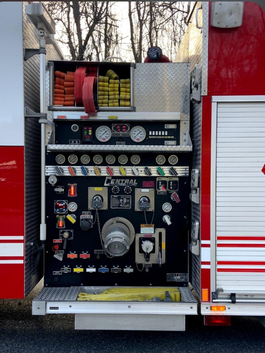 2004 Central States HME Pumper - image 7