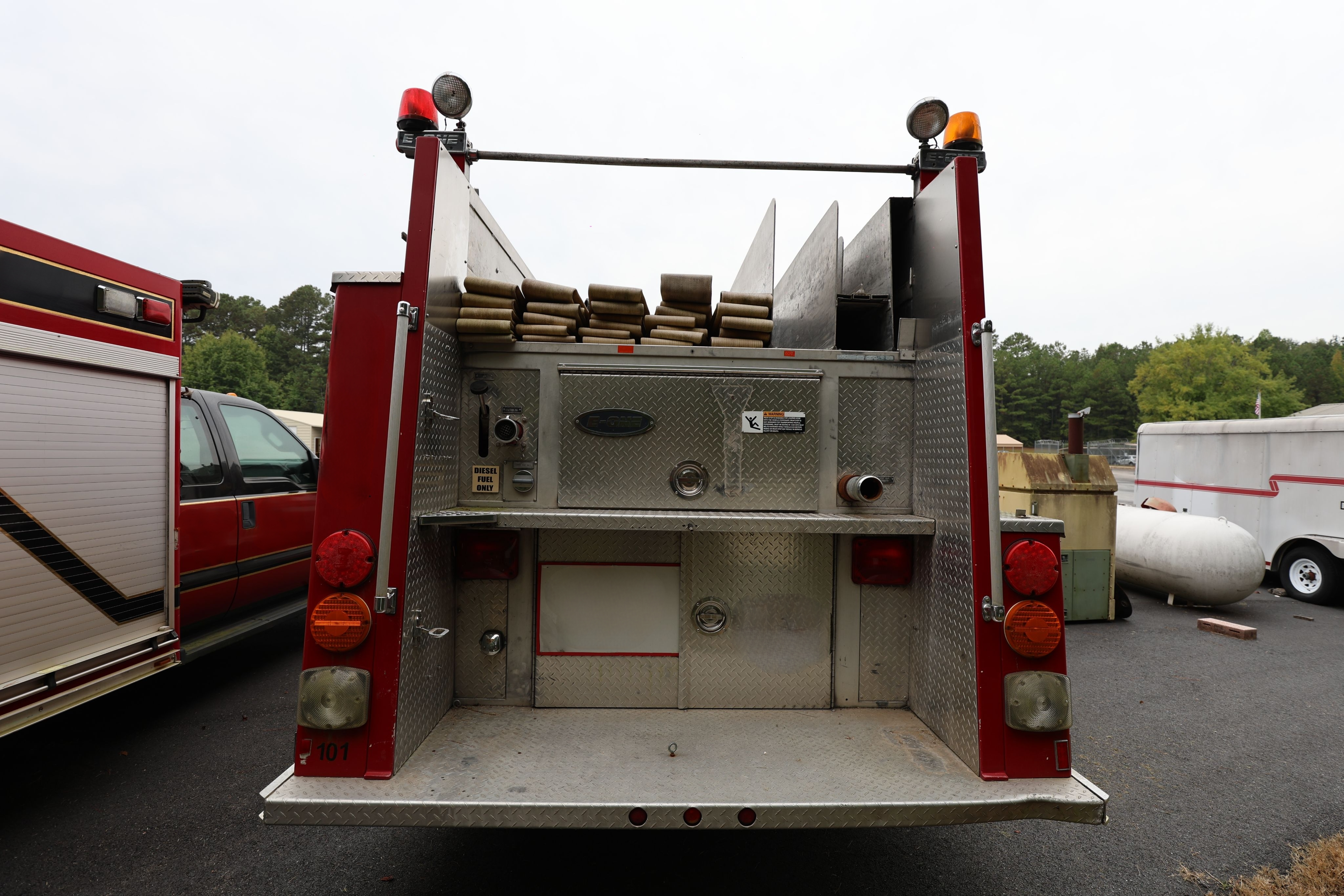 1991 E-One Cyclone Pumper - image 6